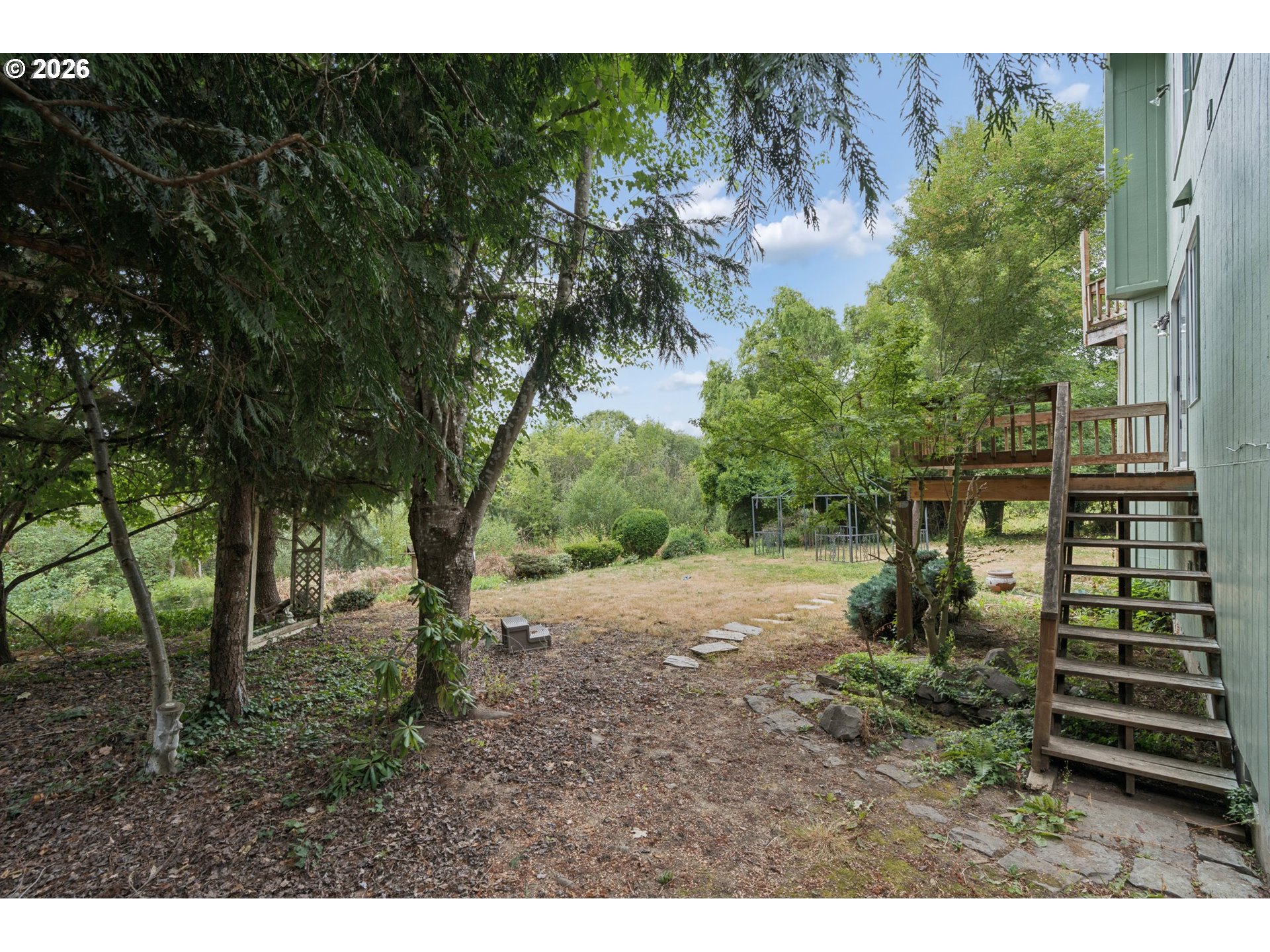 512 SE ALDER CT