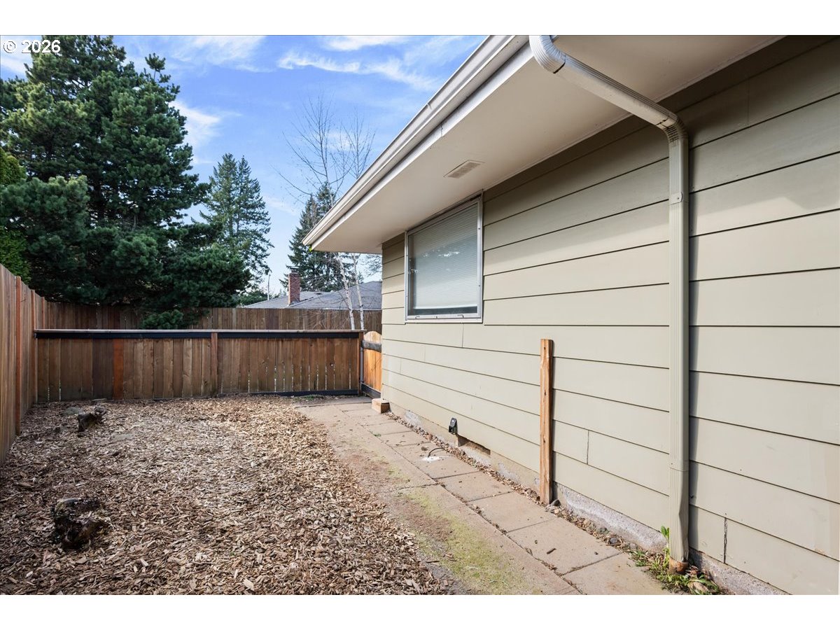 327 NE 169TH AVE