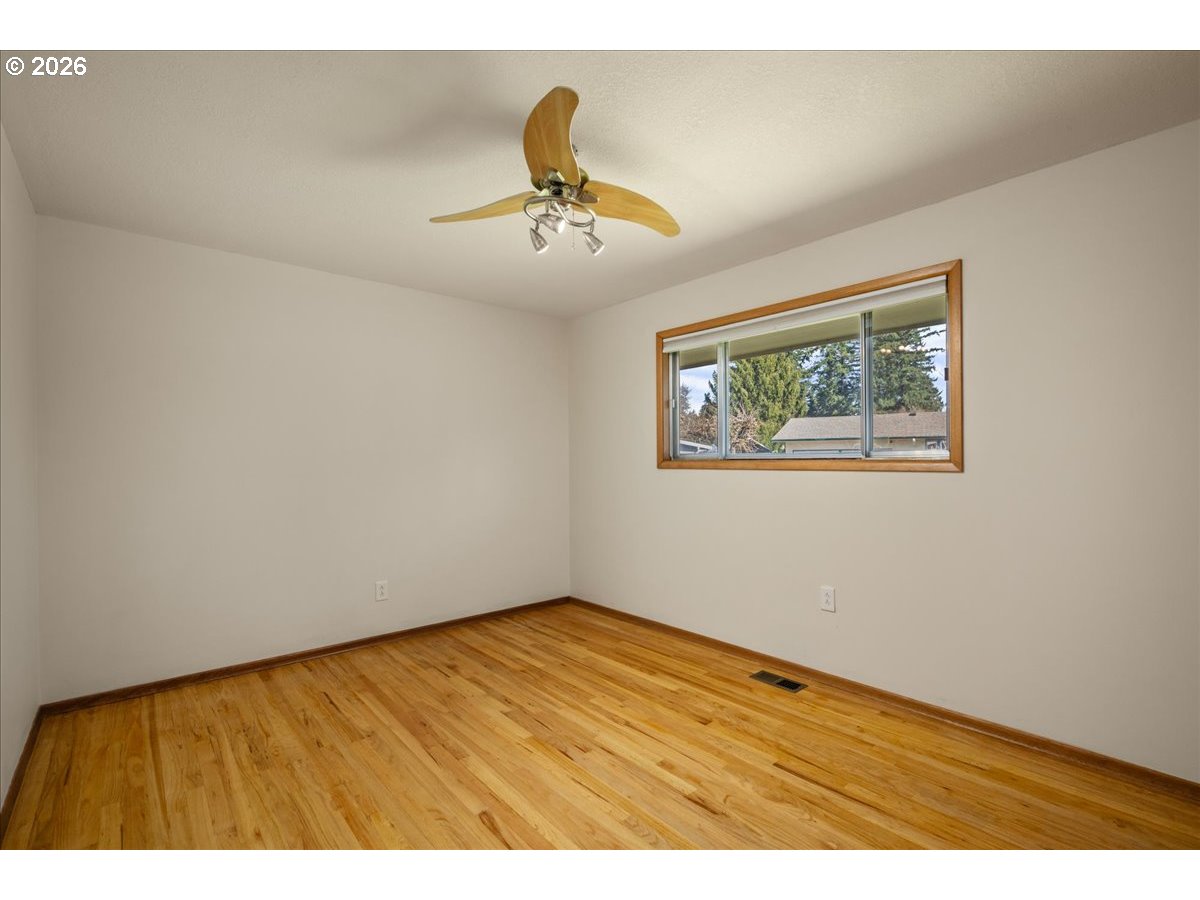 327 NE 169TH AVE