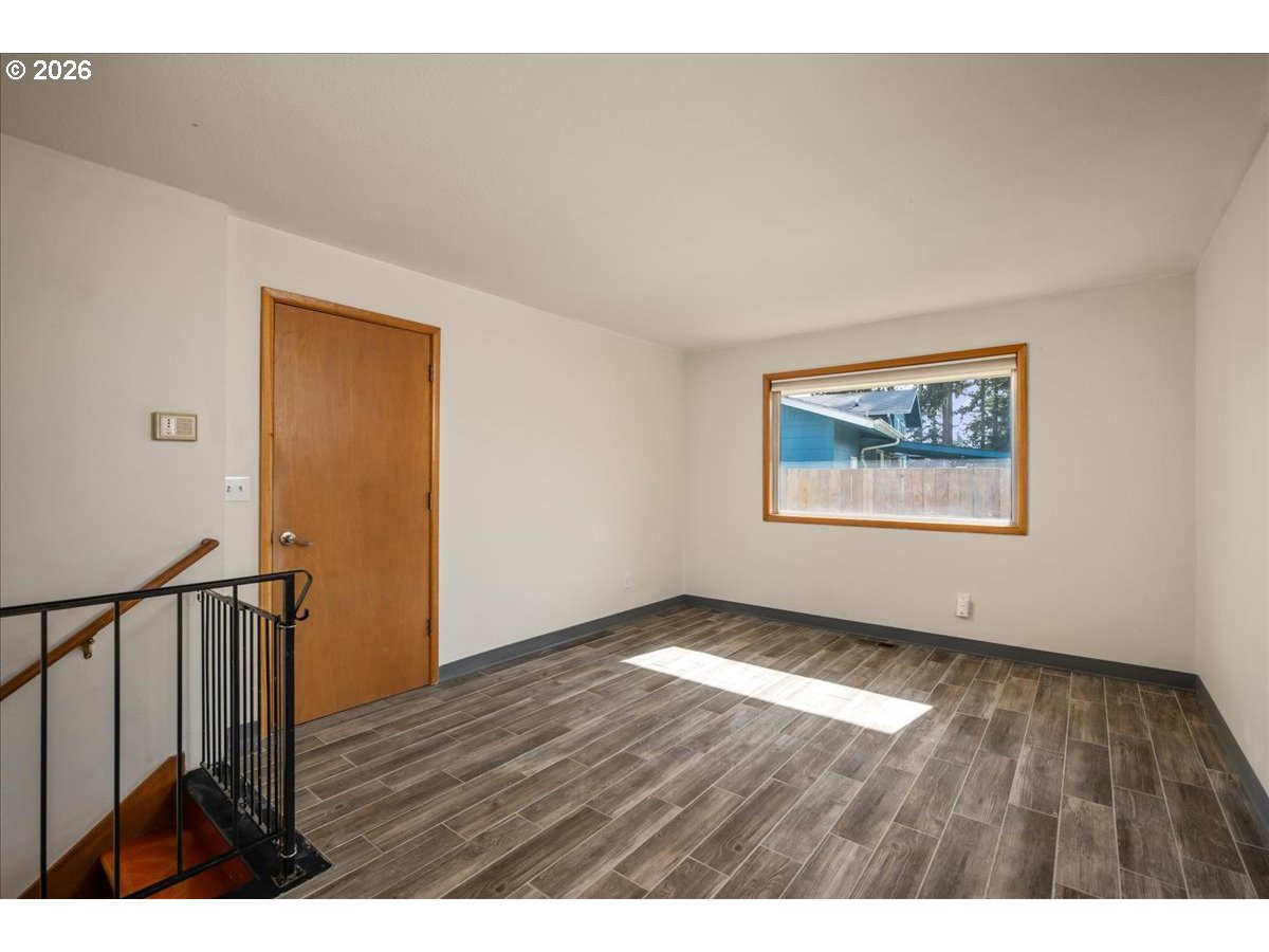 327 NE 169TH AVE