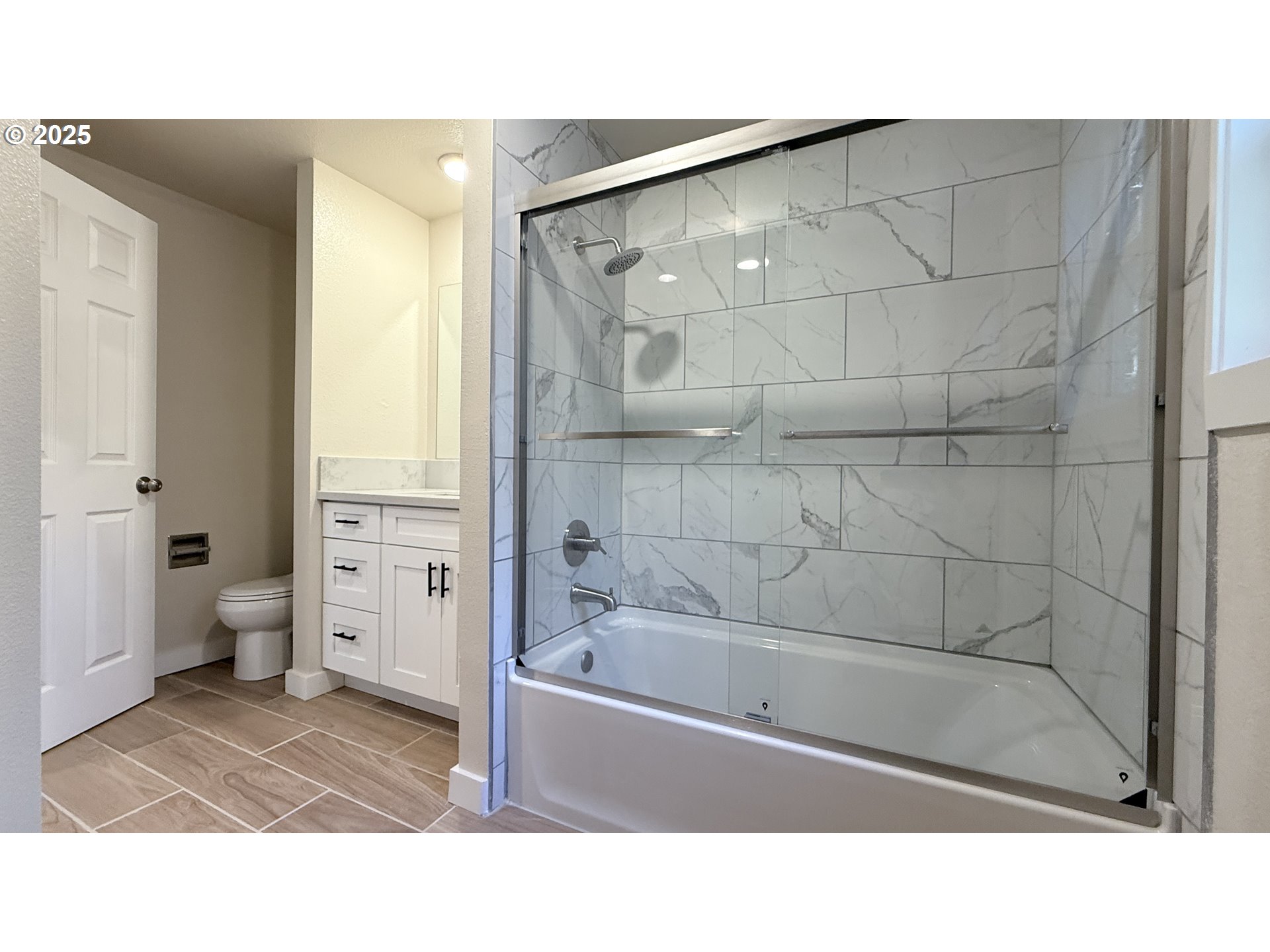 65 SW PLEASANT VIEW AVE