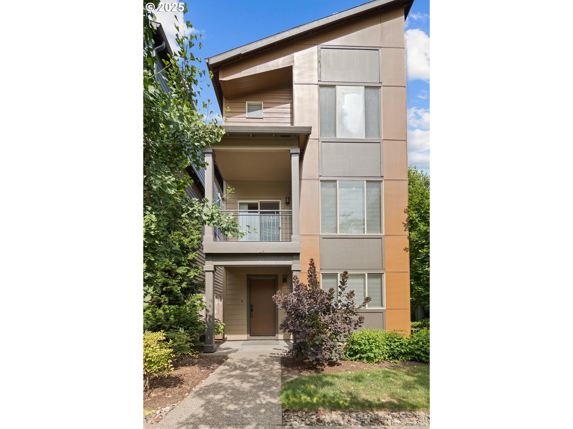 14323 SW BURLWOOD LN