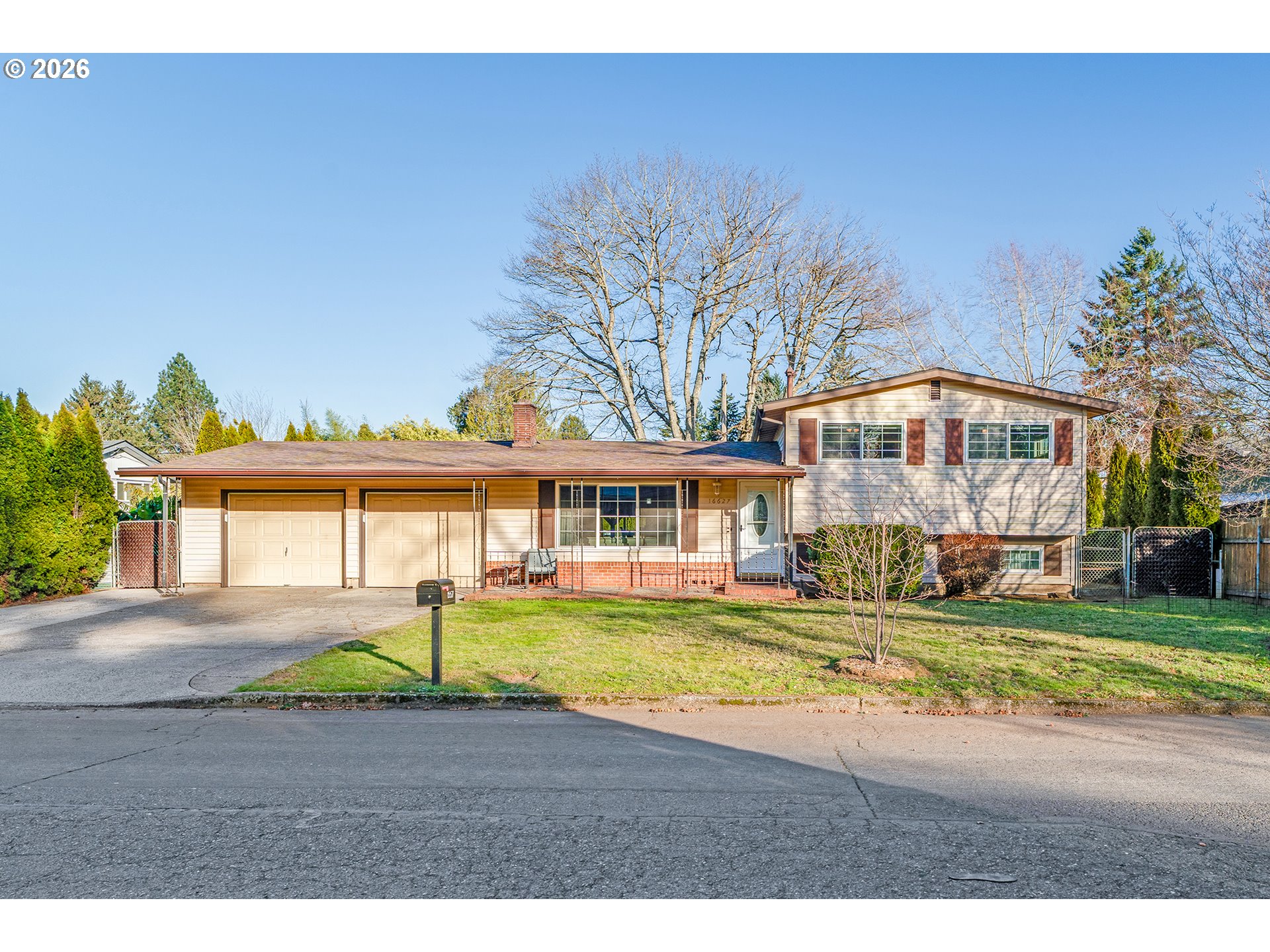 16627 SE BUSH ST