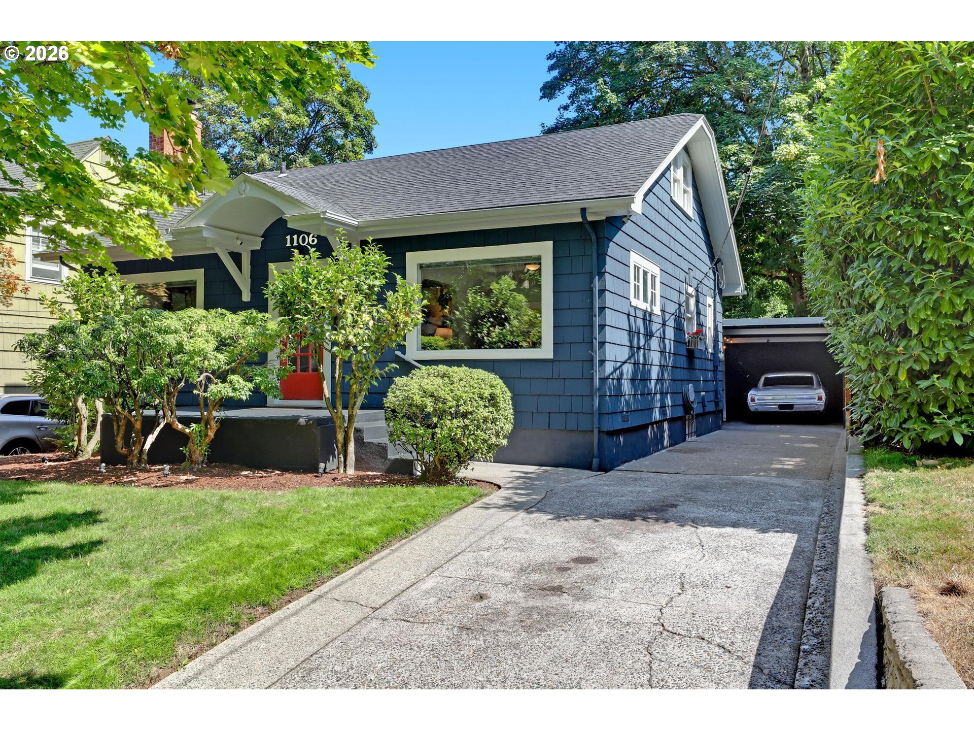 1106 NE 33RD AVE