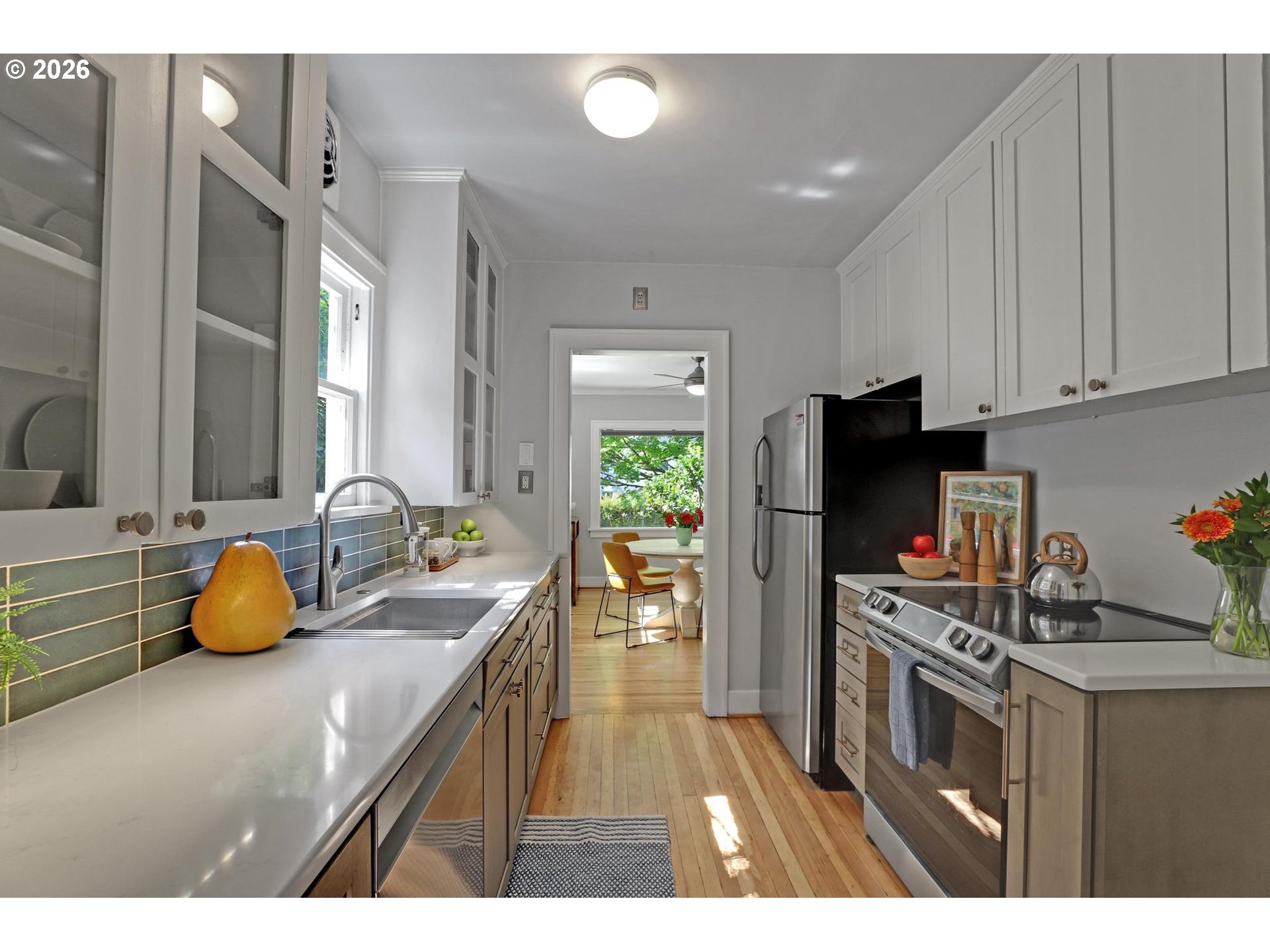 1106 NE 33RD AVE