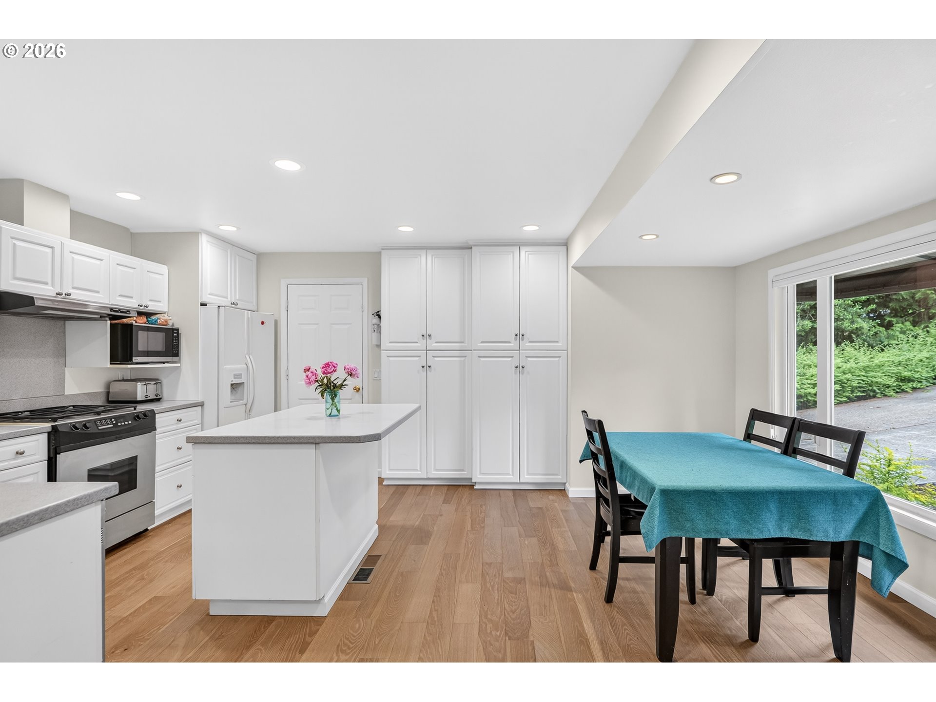916 CUMBERLAND RD