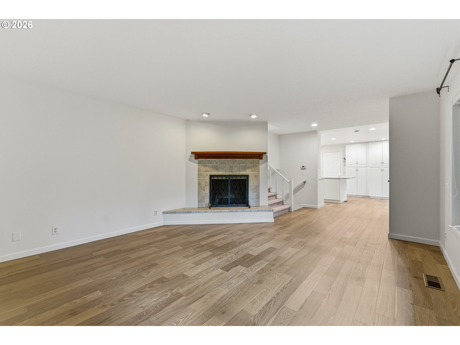 916 CUMBERLAND RD
