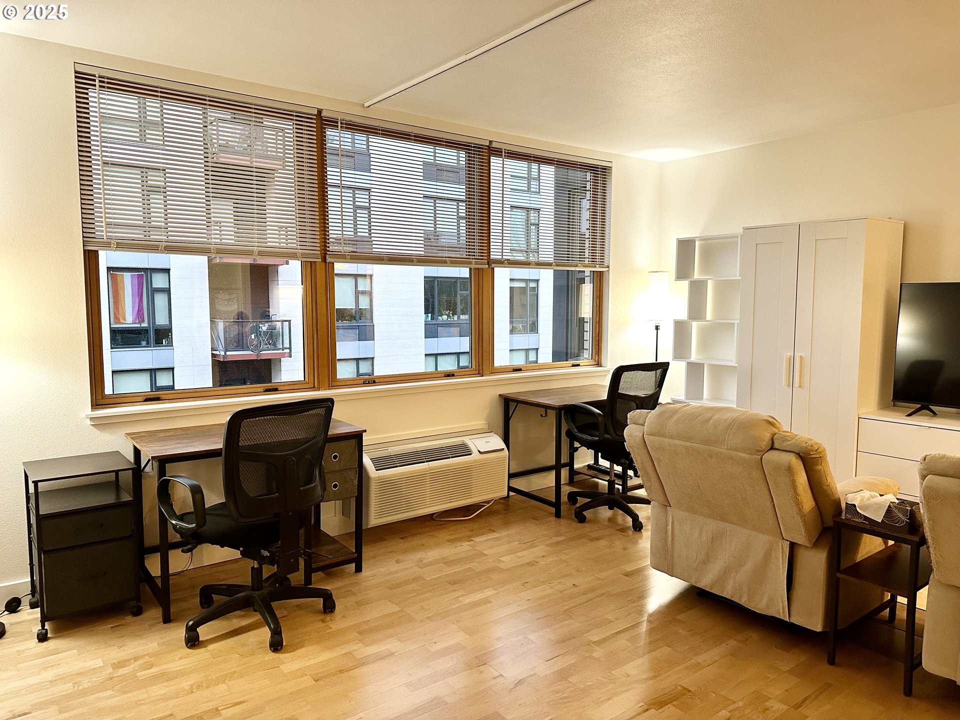 1134 SW JEFFERSON ST 403