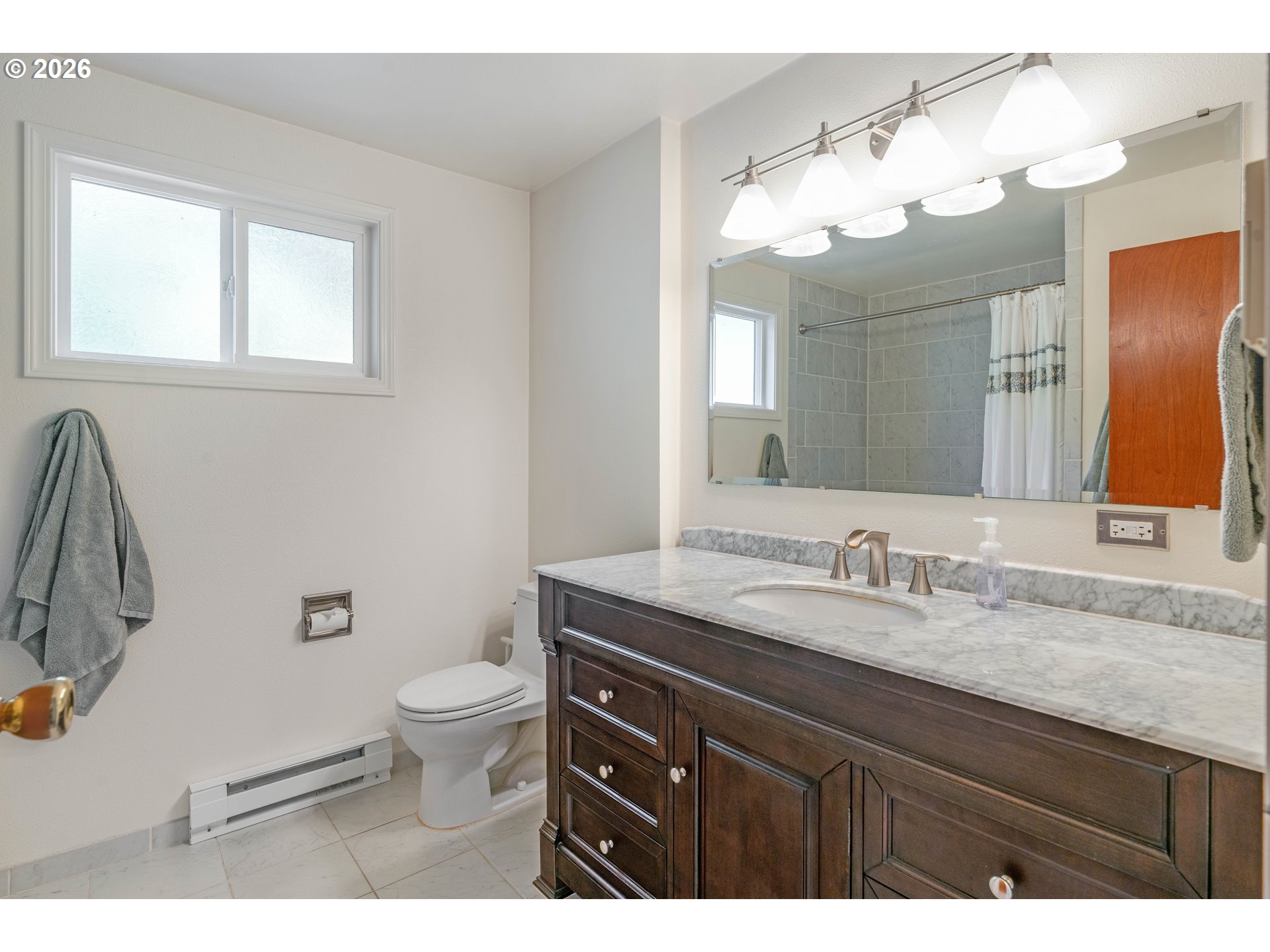 14075 NE NORTH VALLEY RD