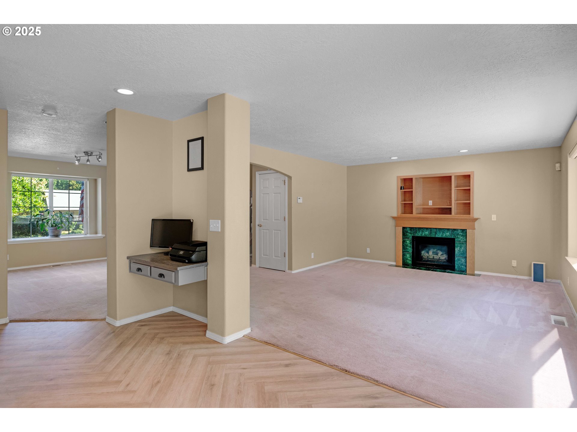 2290 MORROW CT