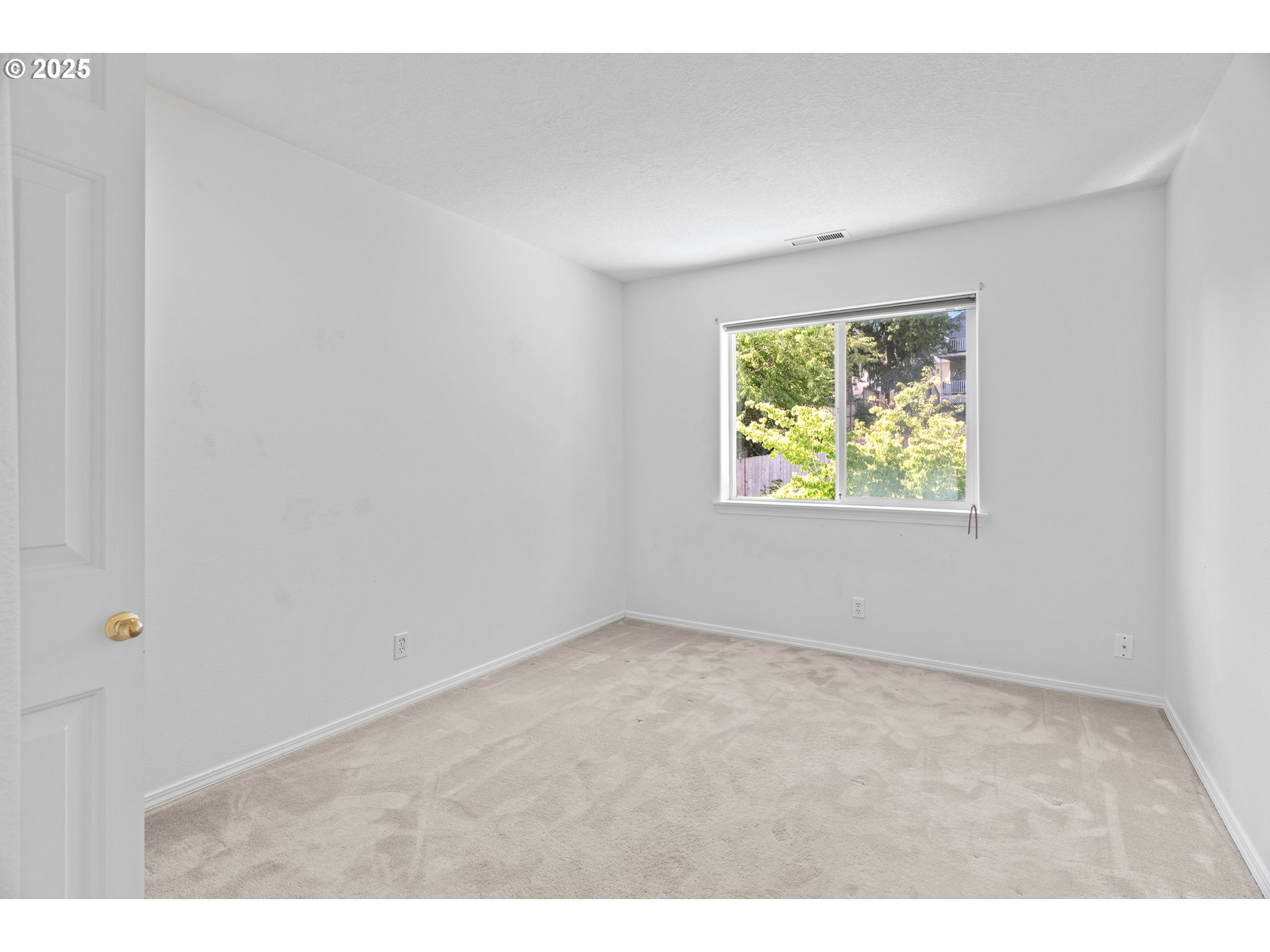 2290 MORROW CT