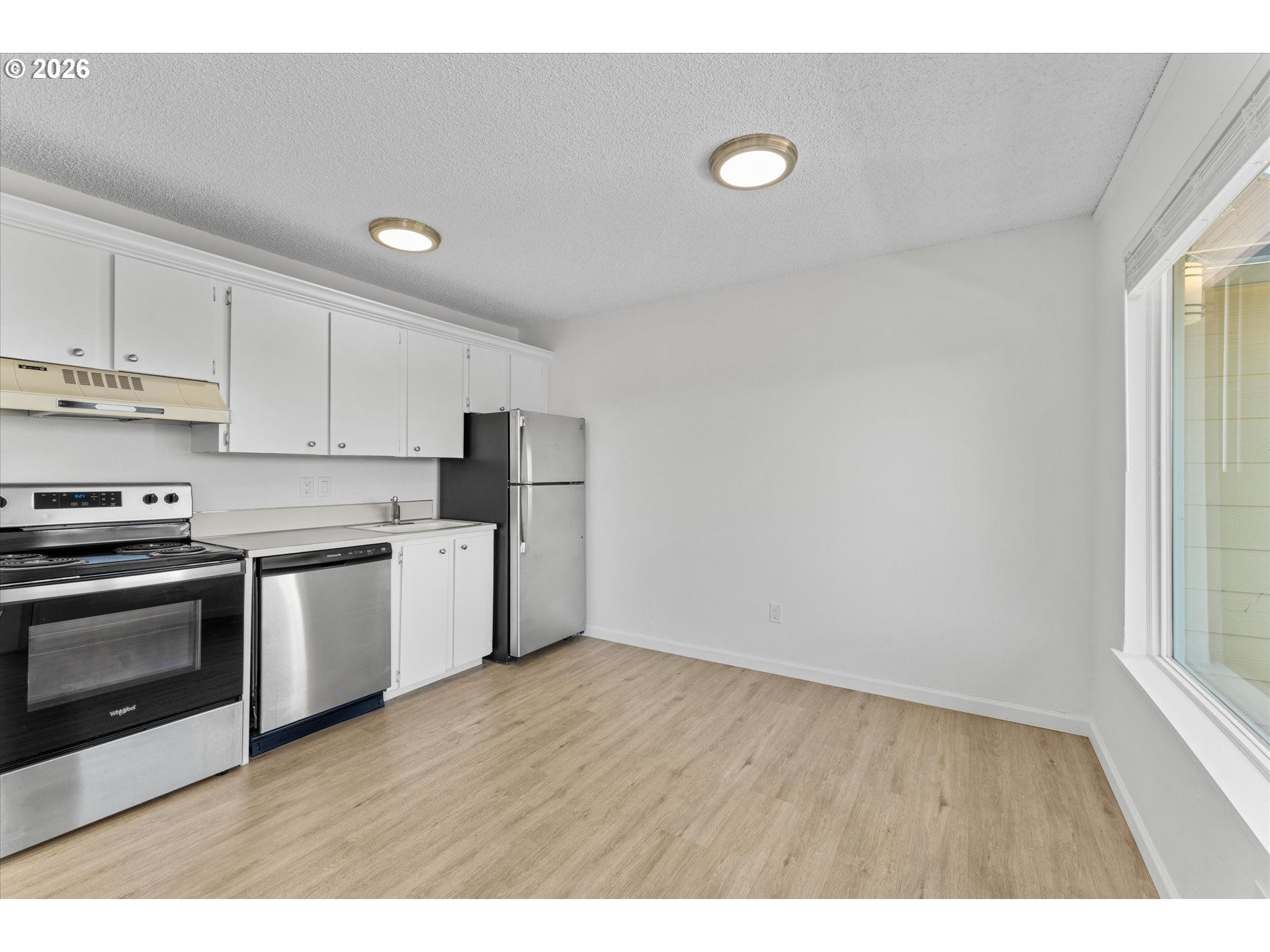 3515 SW BARBUR BLVD R-1