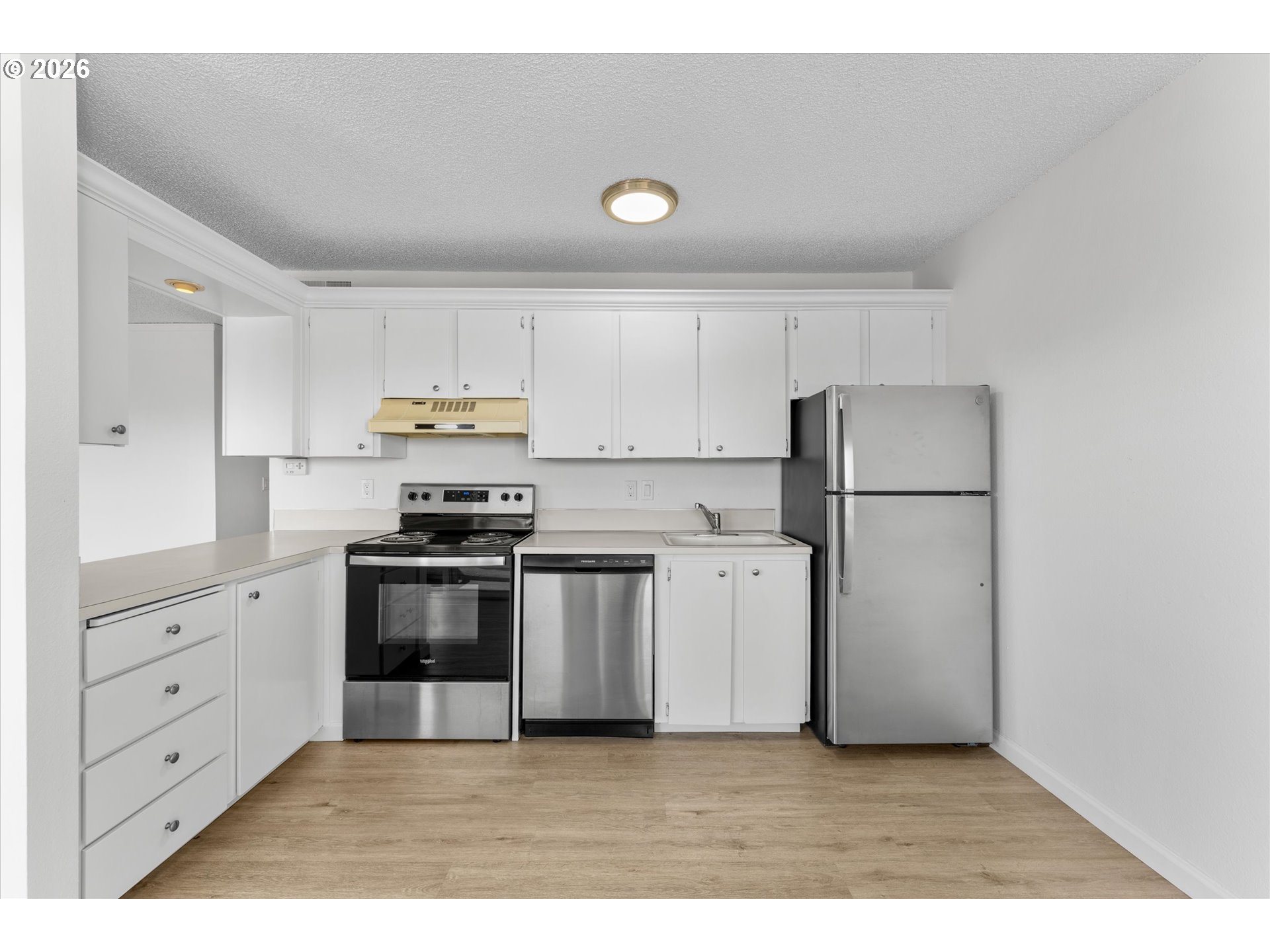 3515 SW BARBUR BLVD R-1