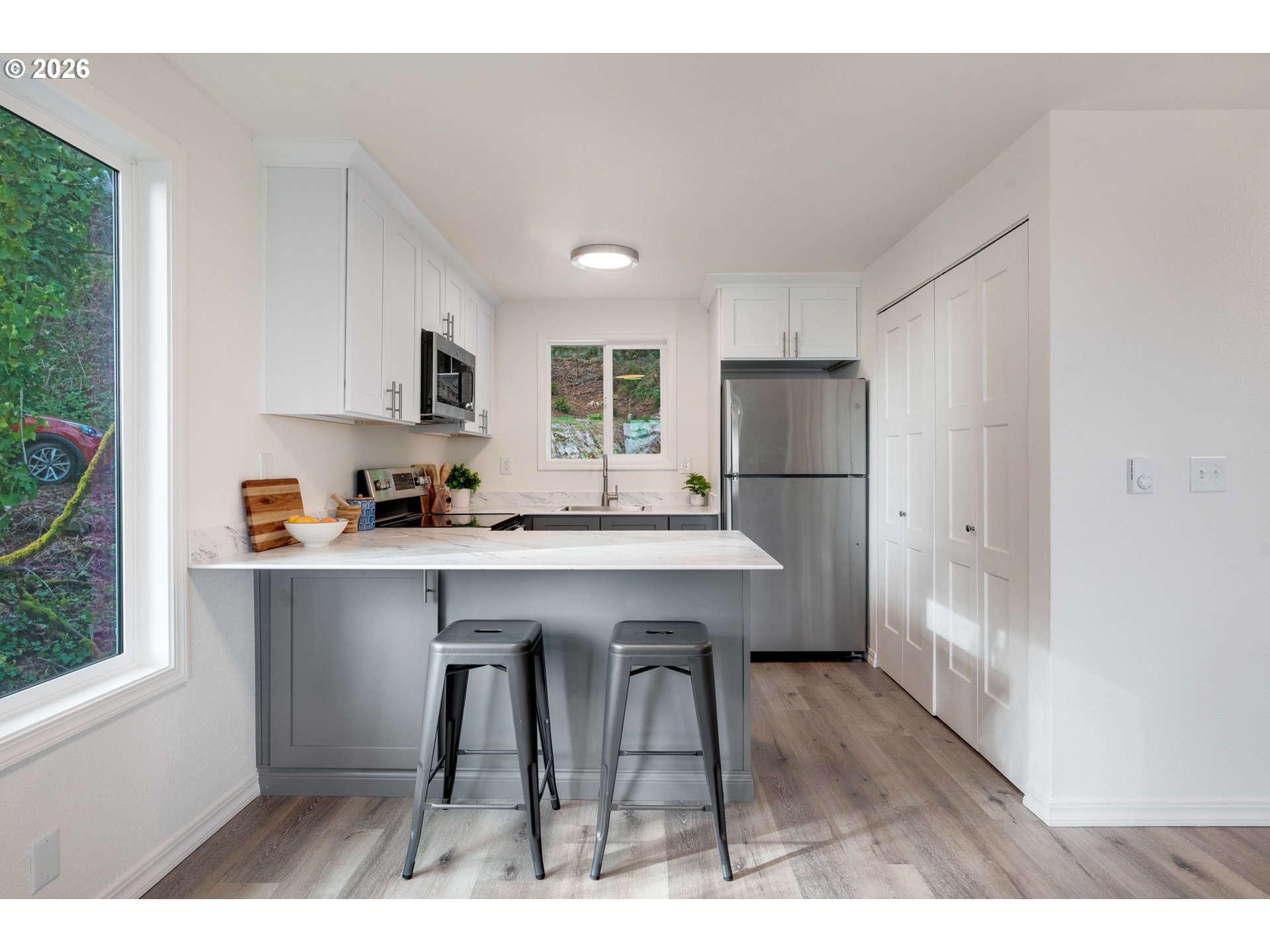 9442/9446 NW ROSEWAY AVE