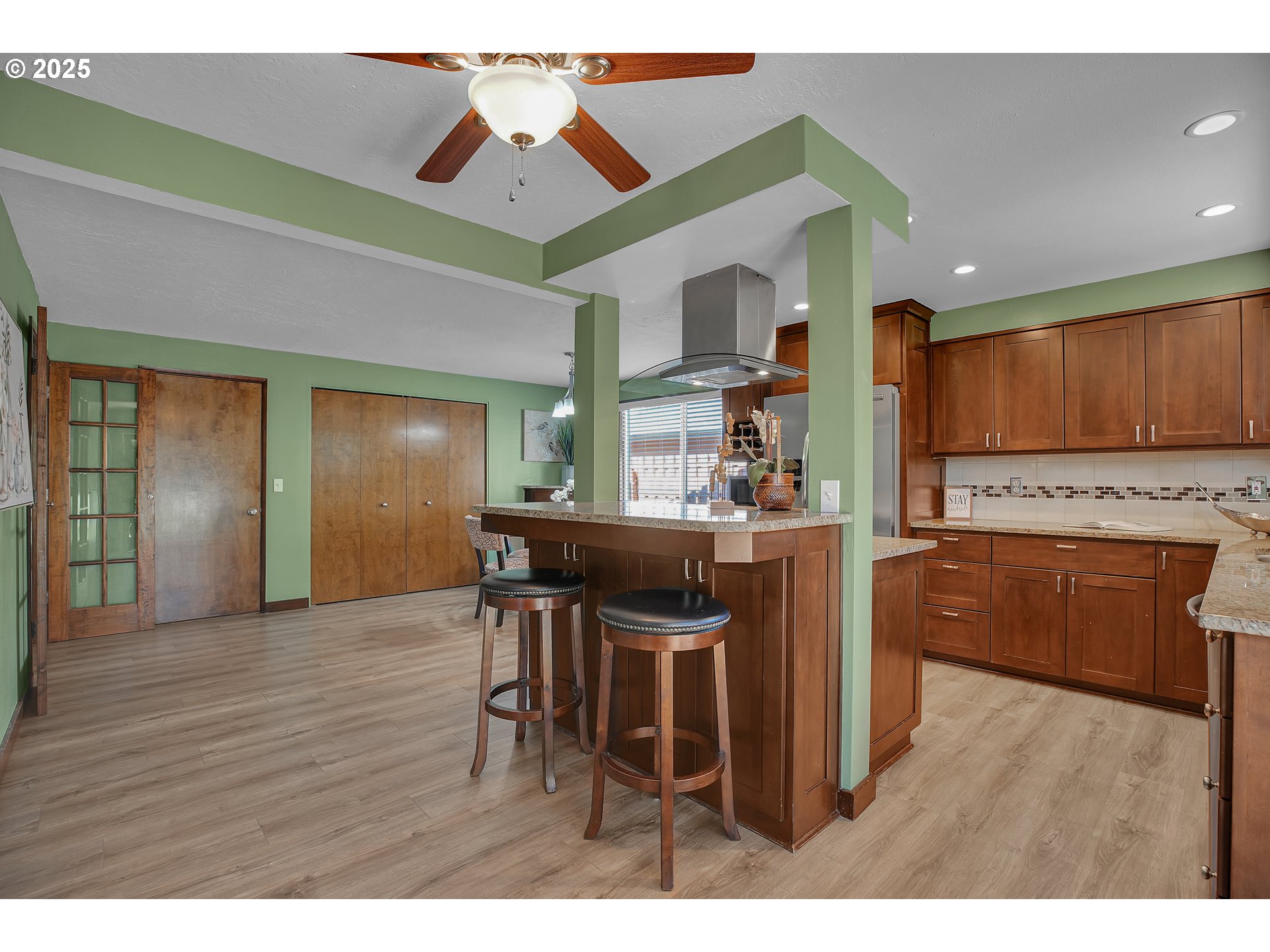 380 SW 194TH CT