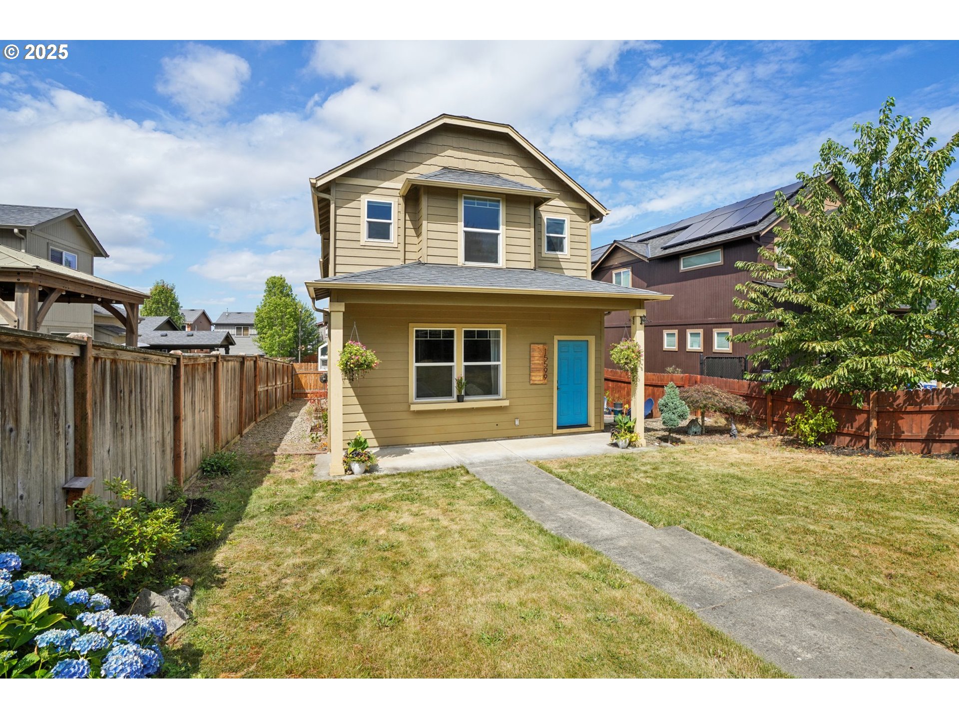 15599 JEWELBERRY AVE