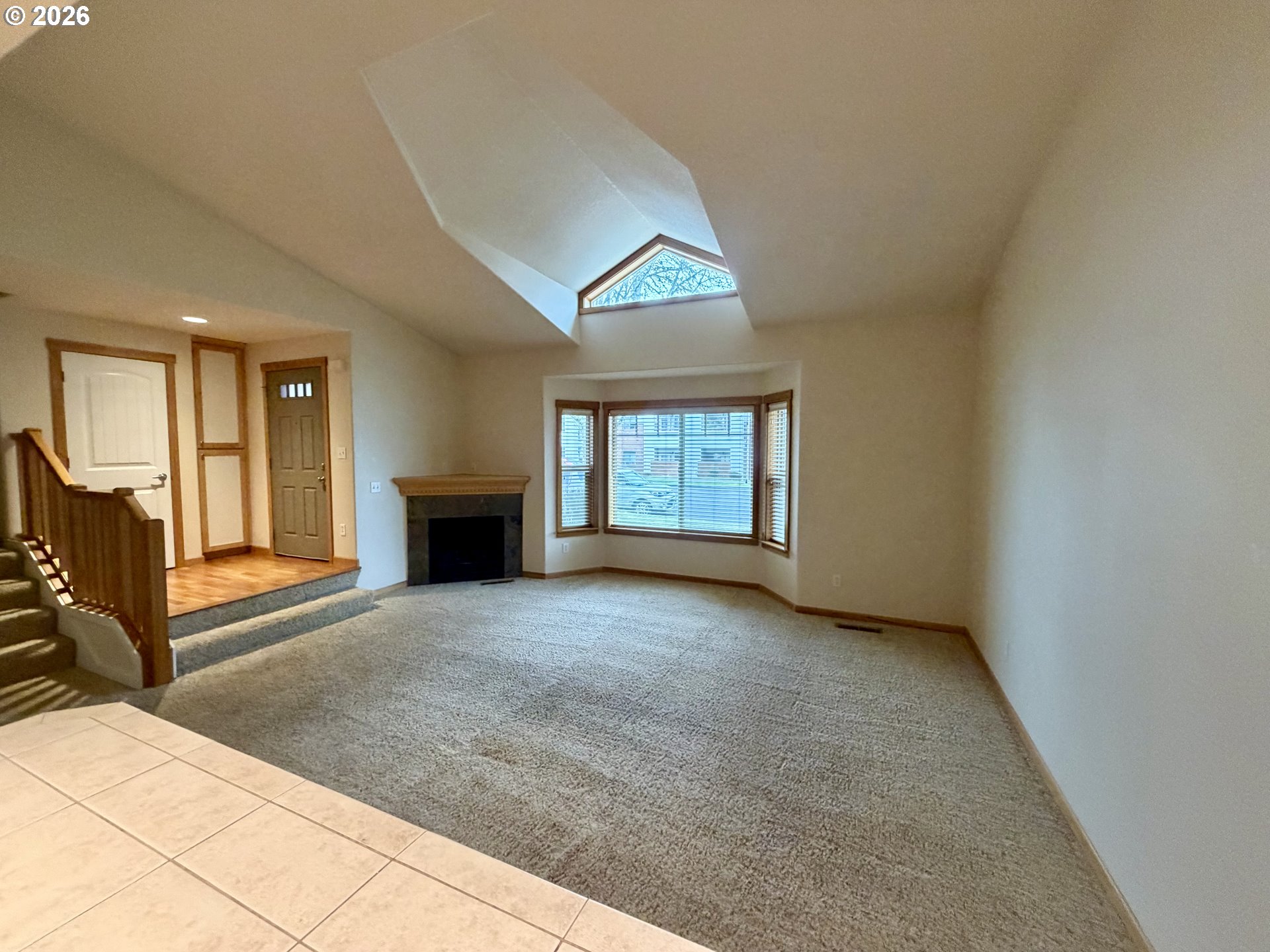 2025 ELM ST 1D