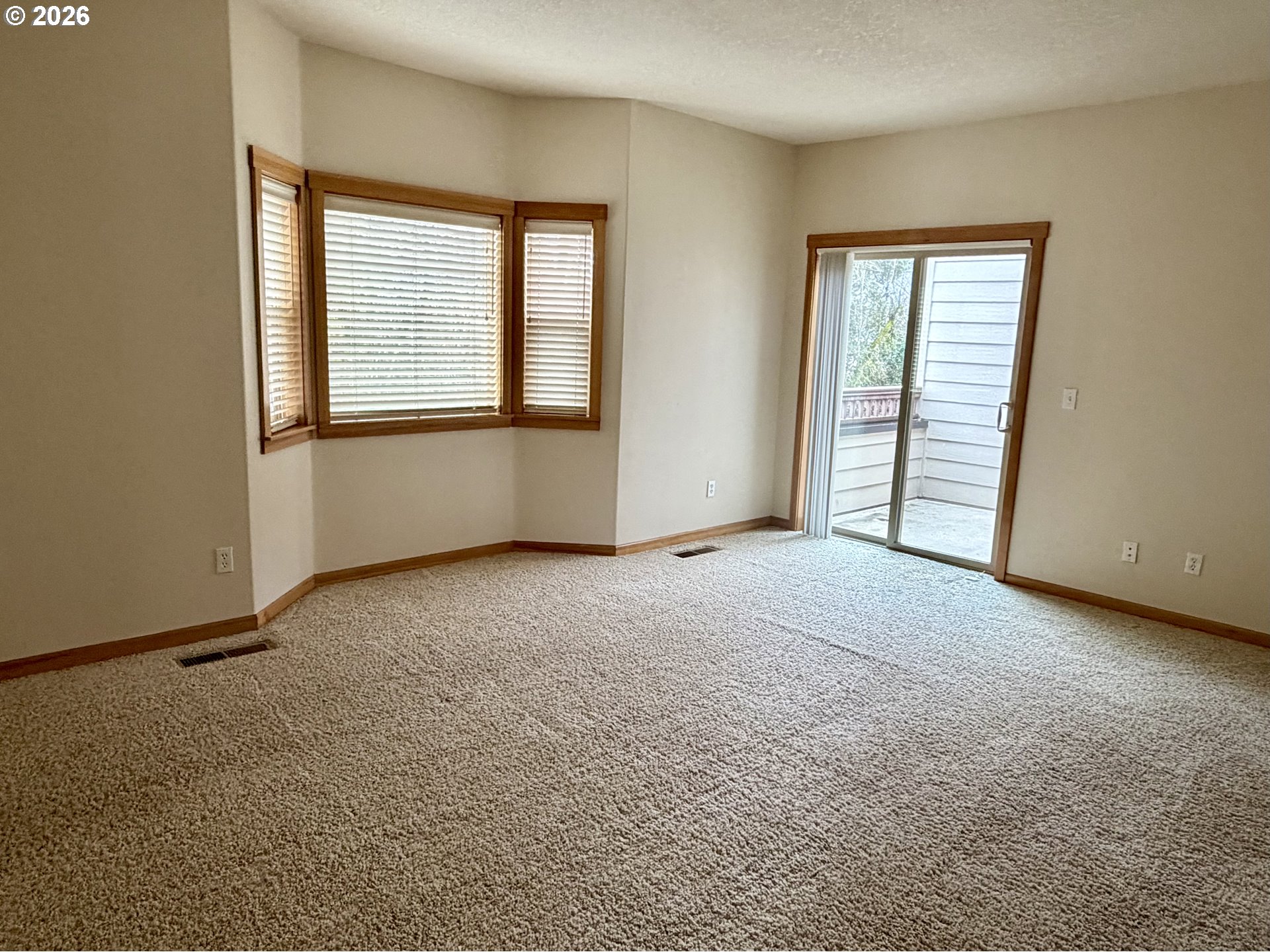 2025 ELM ST 1D