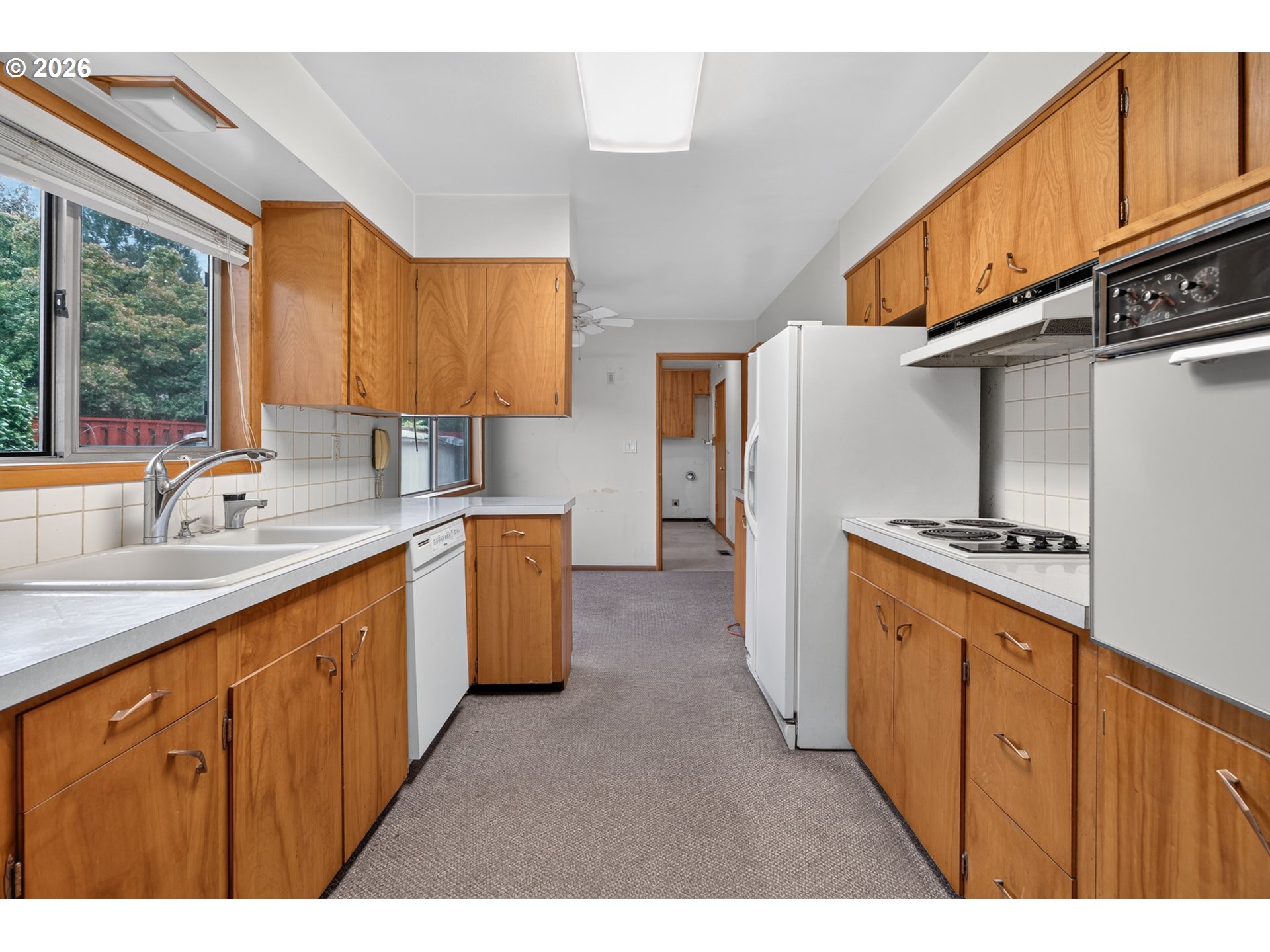 424 S 10TH AVE
