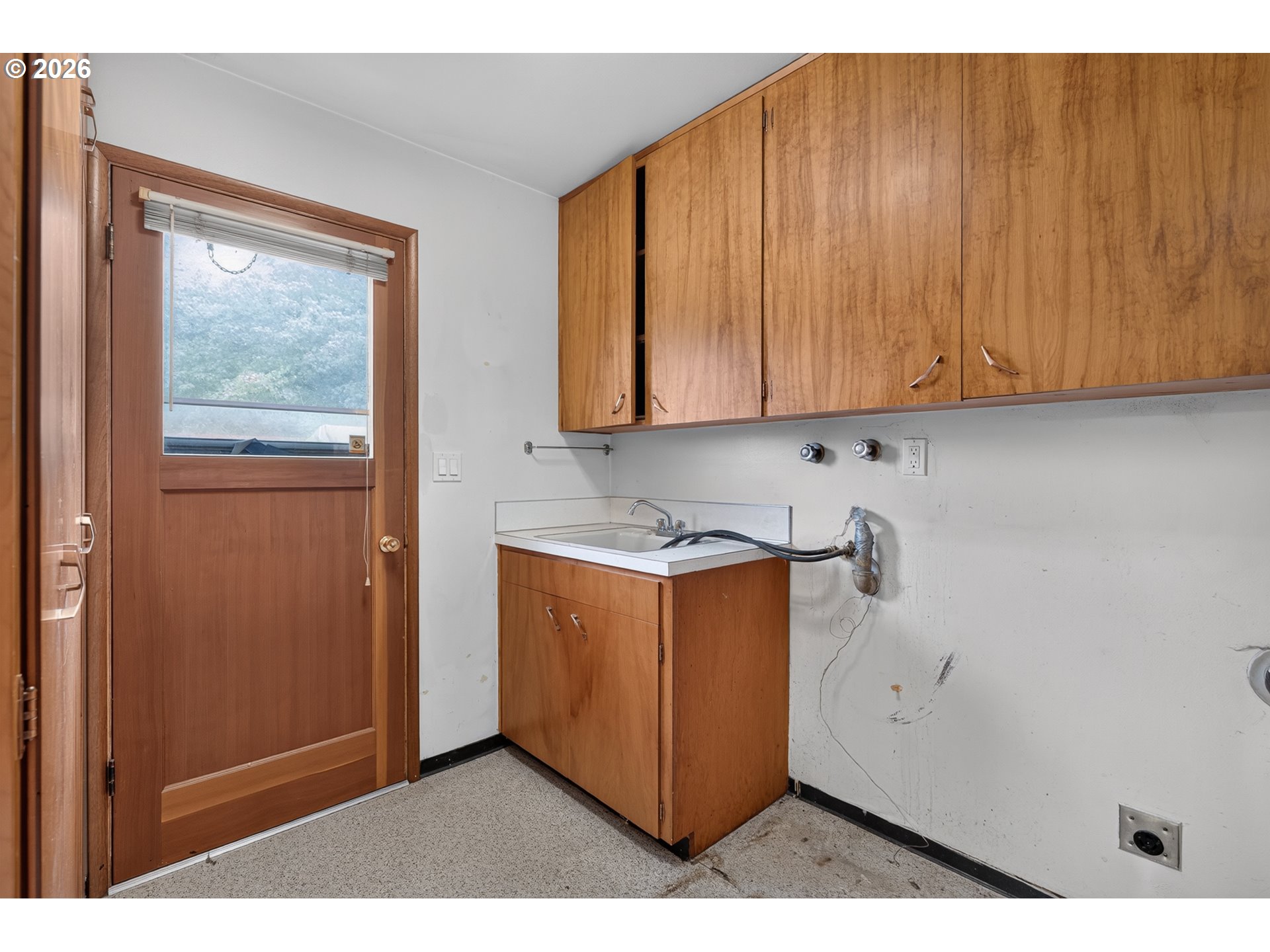 424 S 10TH AVE