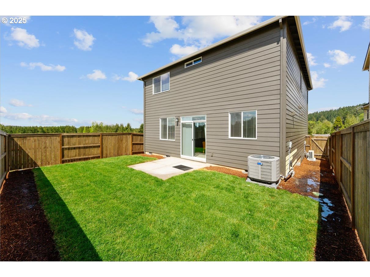 1016 NE ALDERWOOD DR