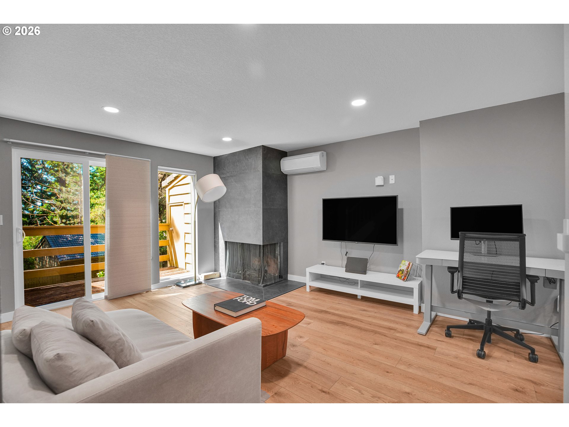 58 CERVANTES CIR 8D