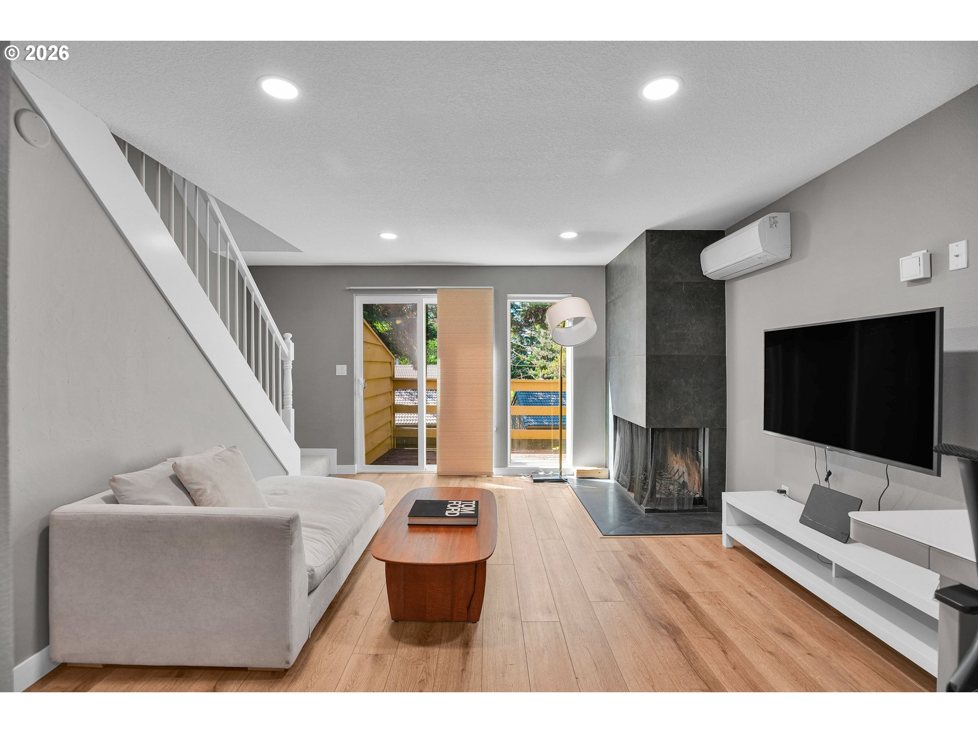 58 CERVANTES CIR 8D
