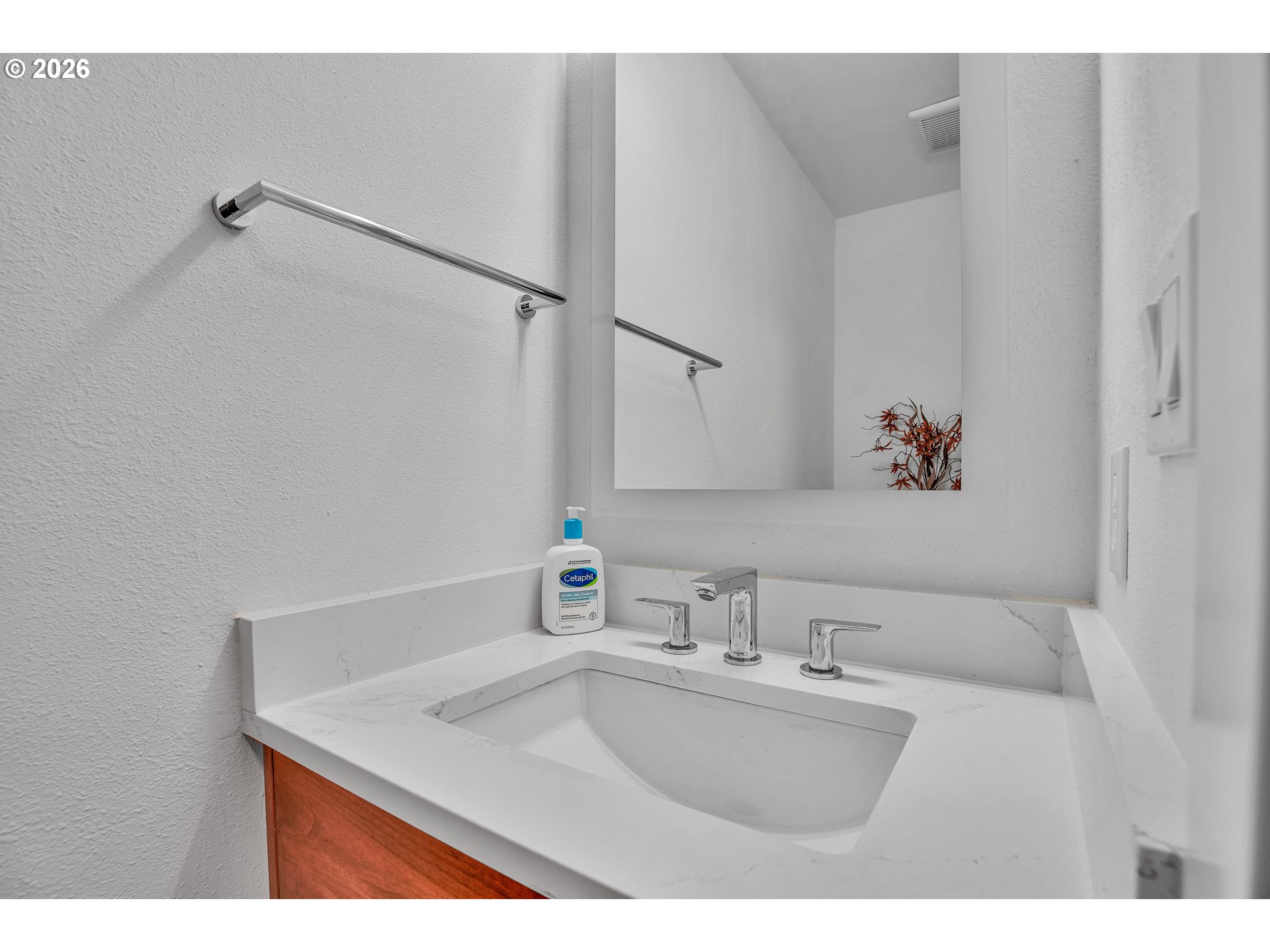 58 CERVANTES CIR 8D