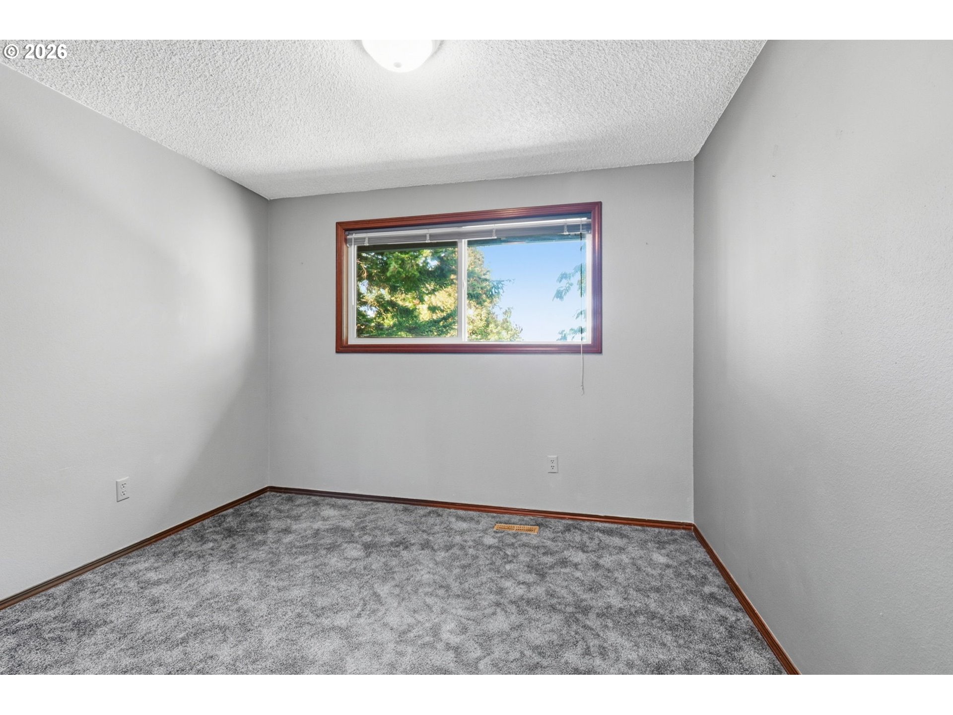 2018 SE BEAVER CREEK LN
