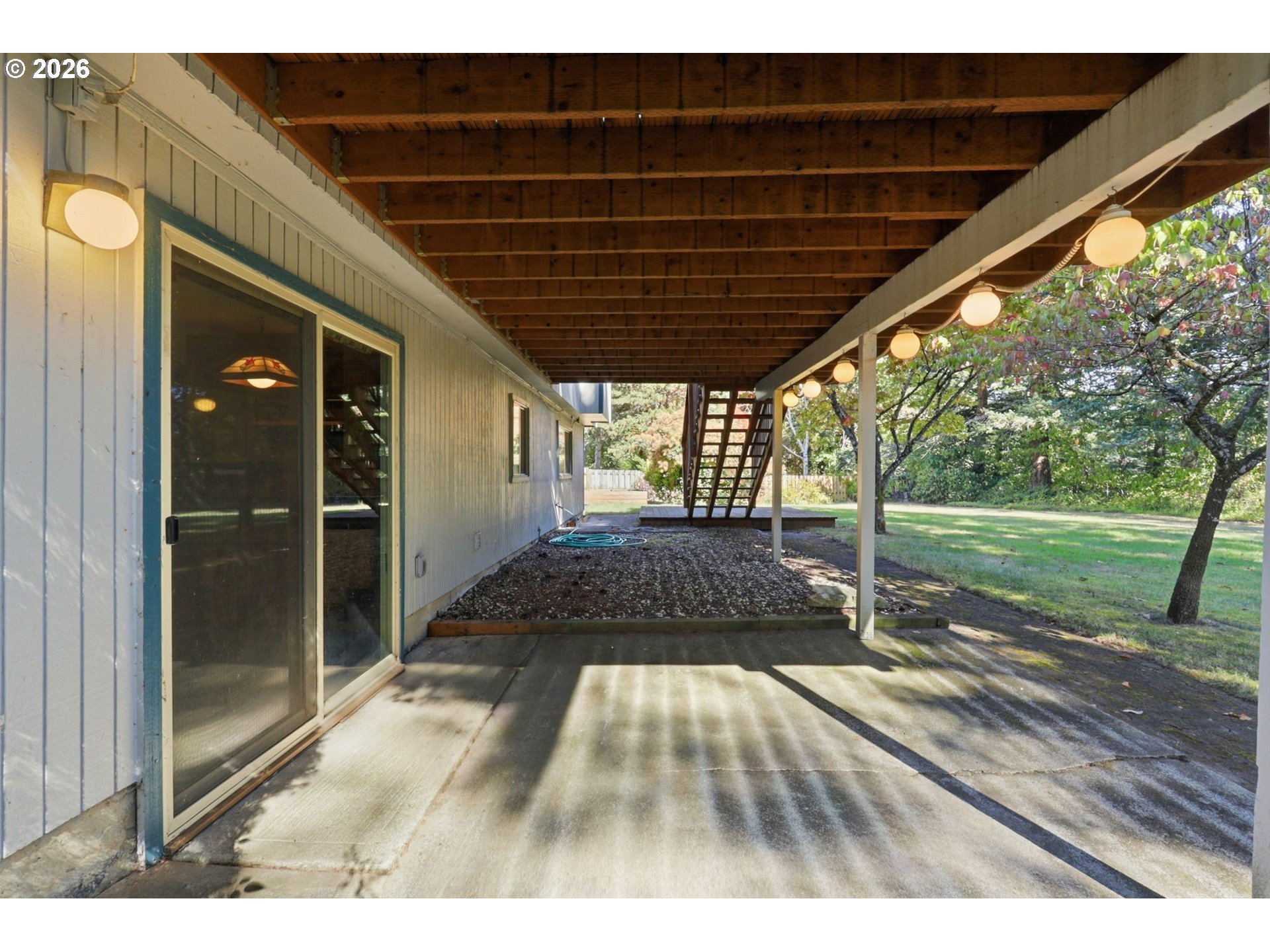 2018 SE BEAVER CREEK LN