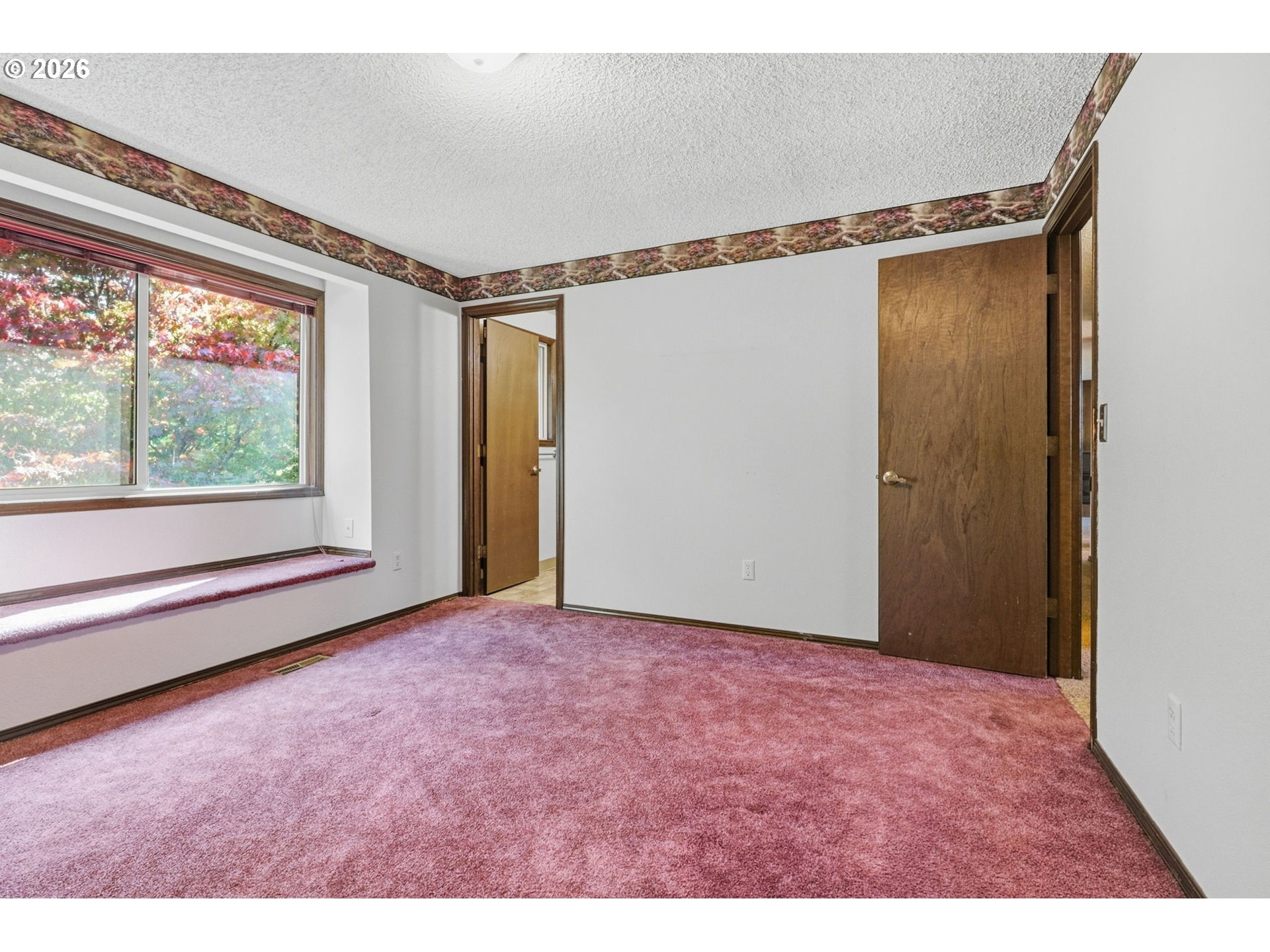 2018 SE BEAVER CREEK LN