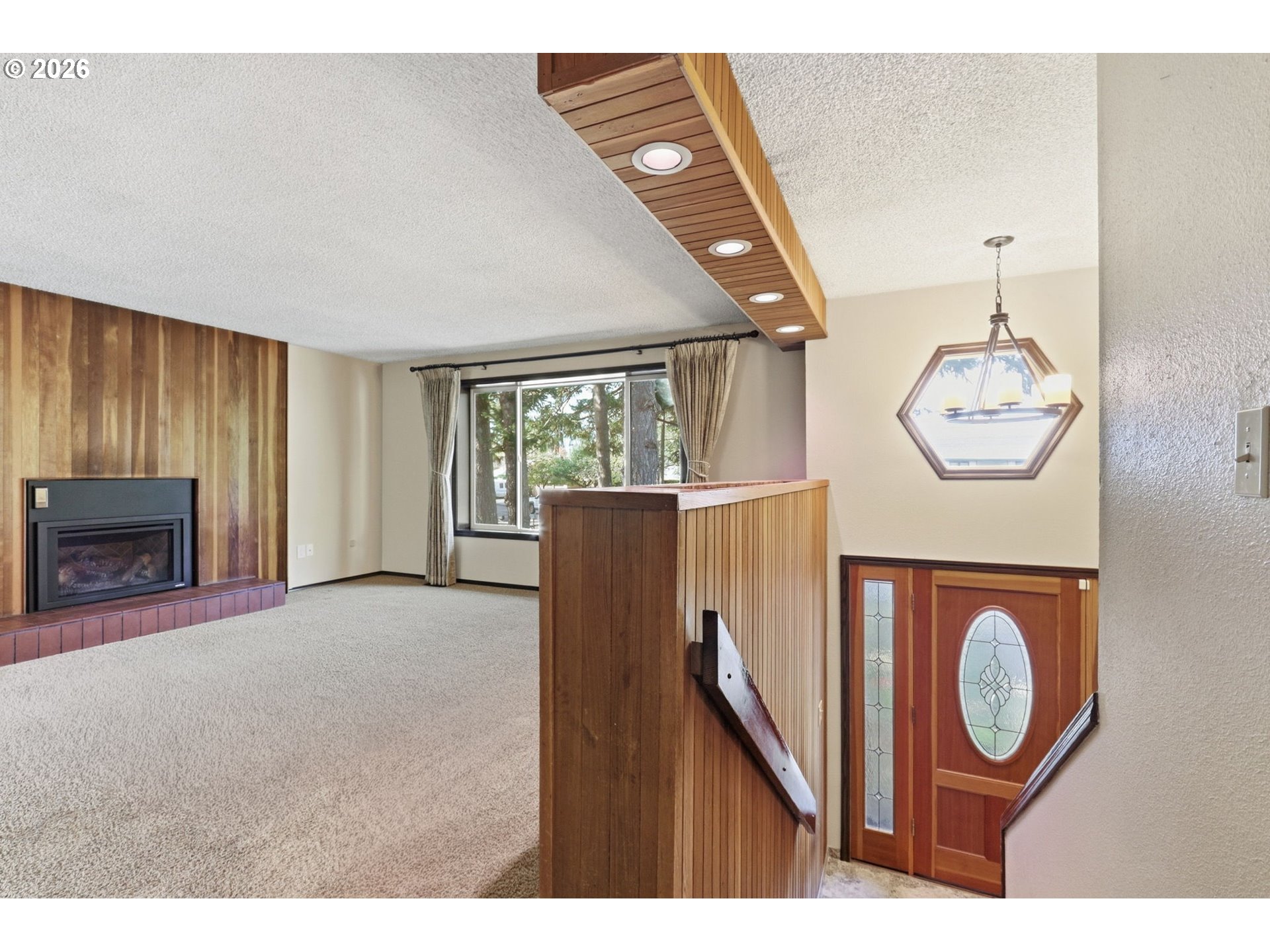 2018 SE BEAVER CREEK LN