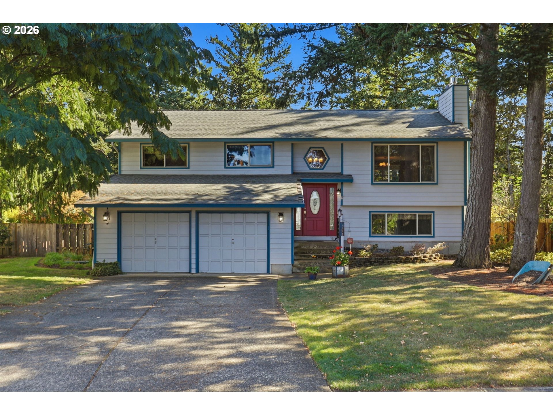 2018 SE BEAVER CREEK LN