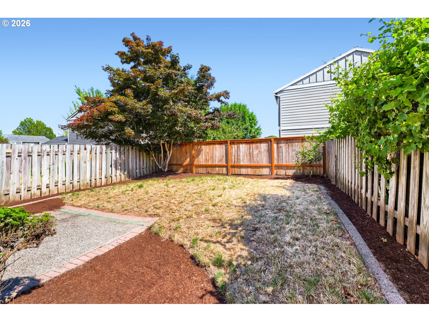 169 NE SKYLAR ST