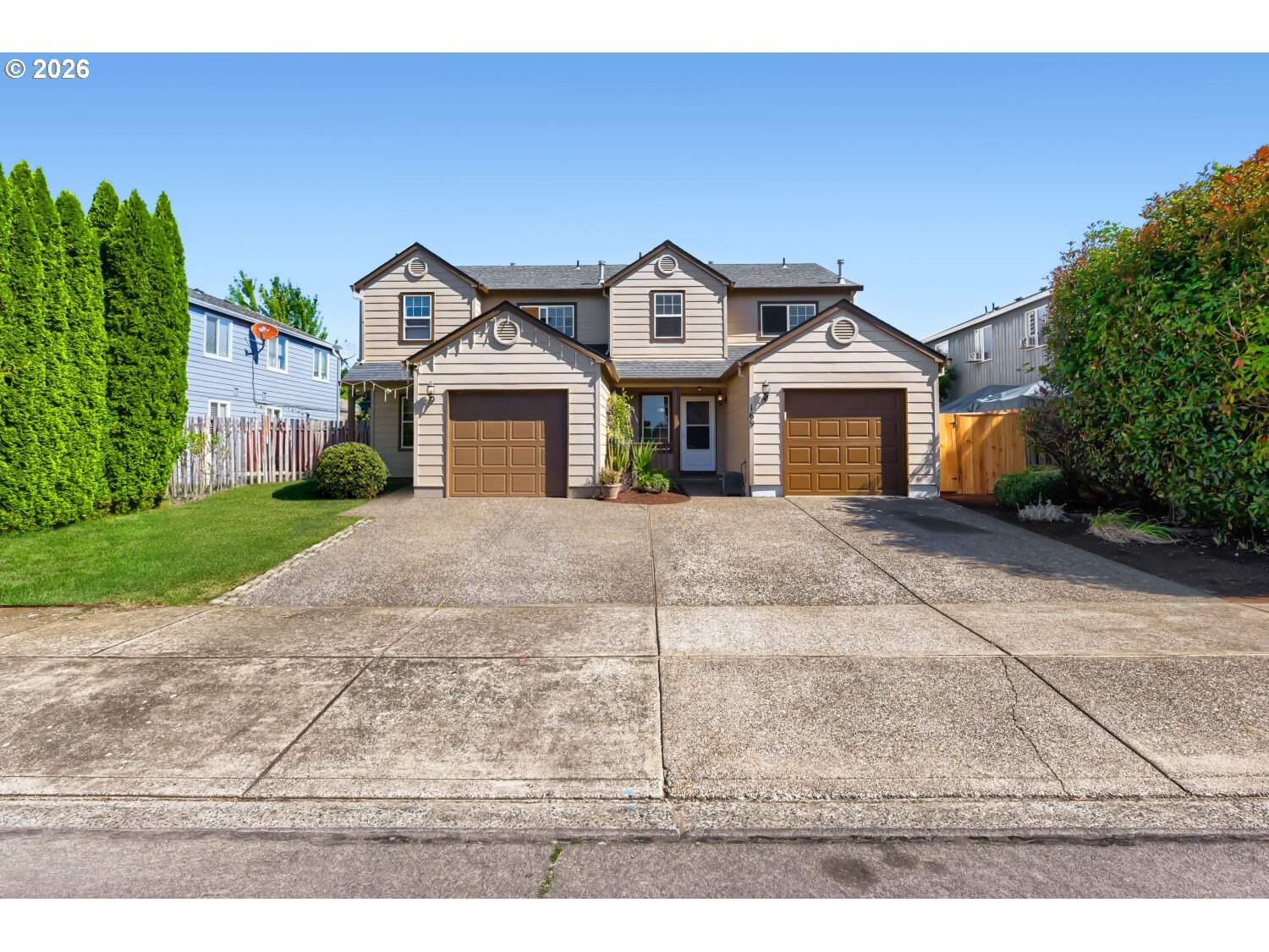 169 NE SKYLAR ST