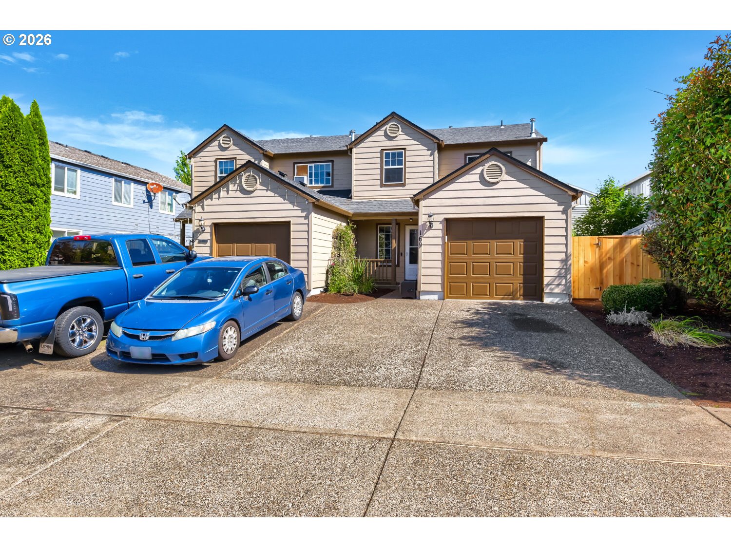 169 NE SKYLAR ST