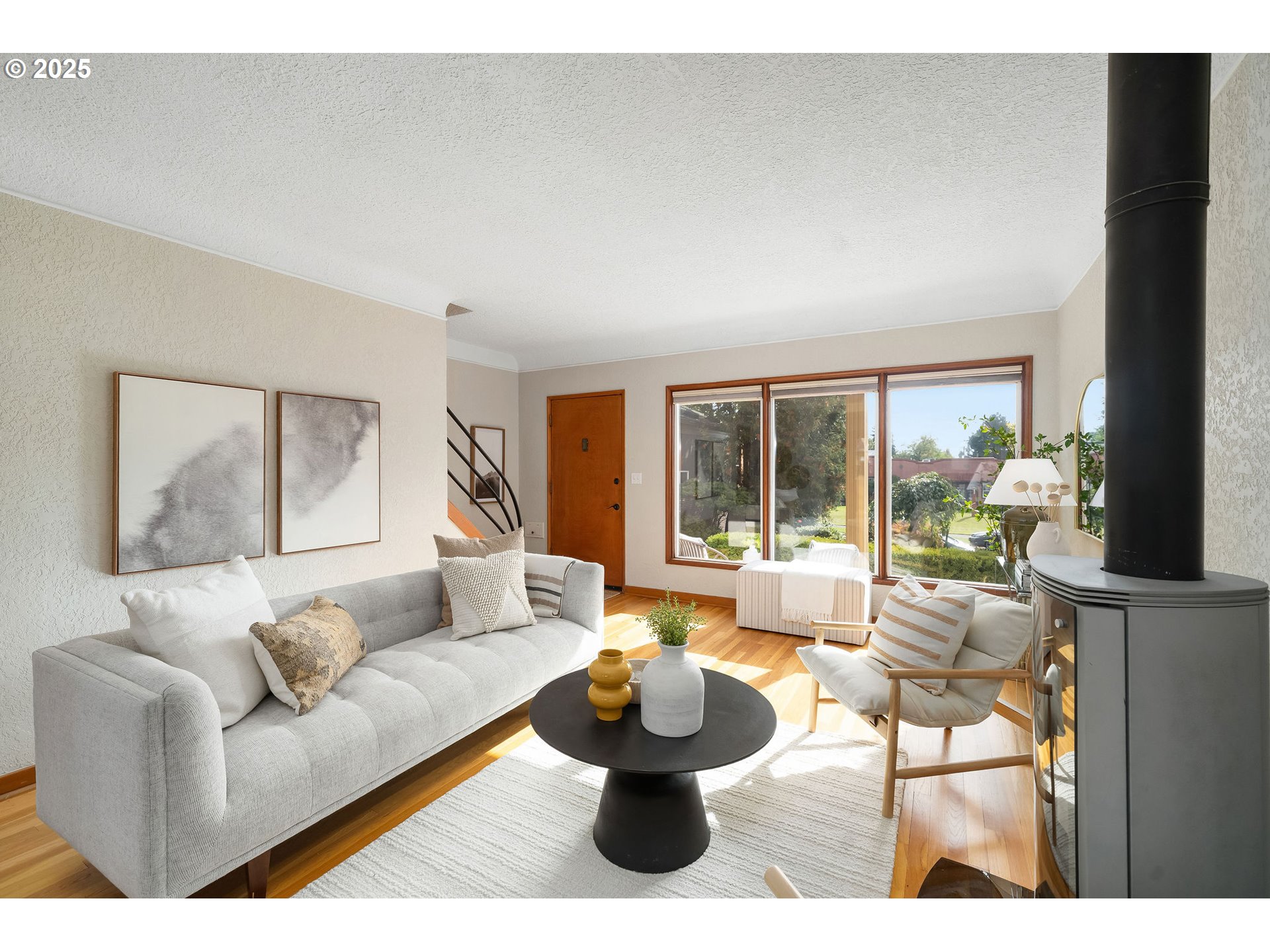 2025 SE CARUTHERS ST 14