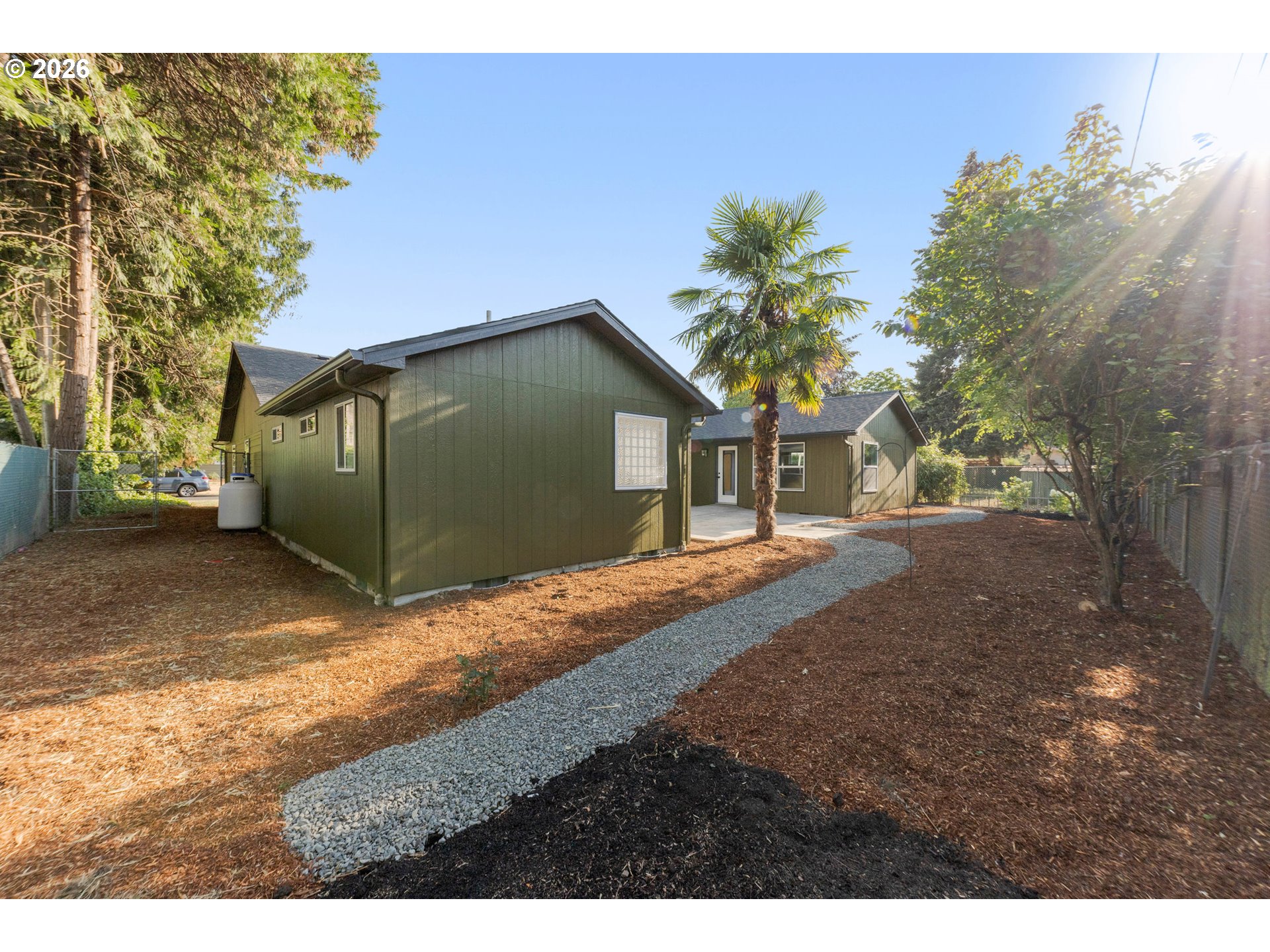 329 DEAN AVE