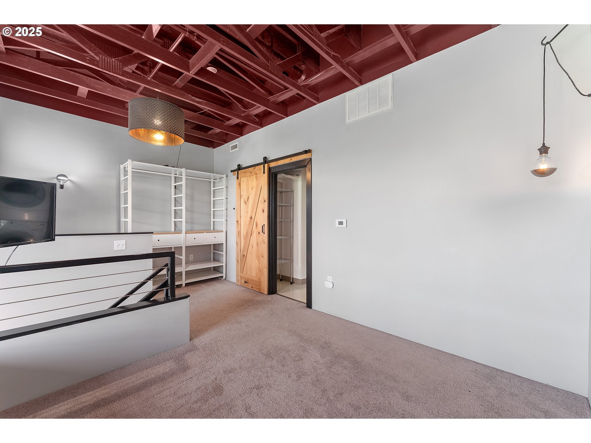 1371 NE ORENCO STATION PKWY 8