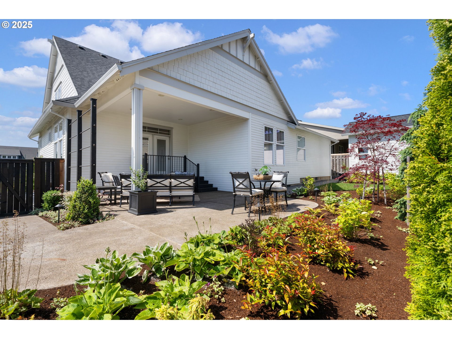 14897 ROOSTER ROCK AVE NE
