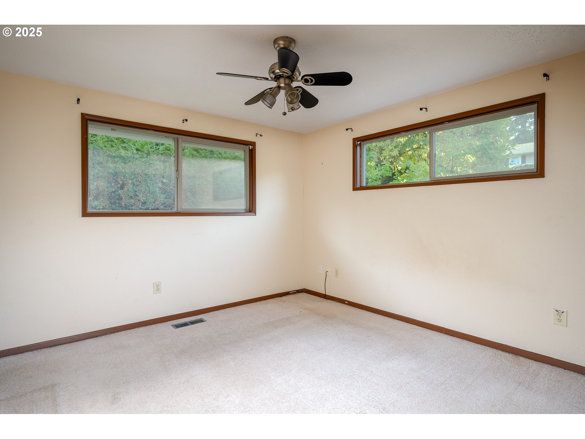 15251 NE CLACKAMAS ST