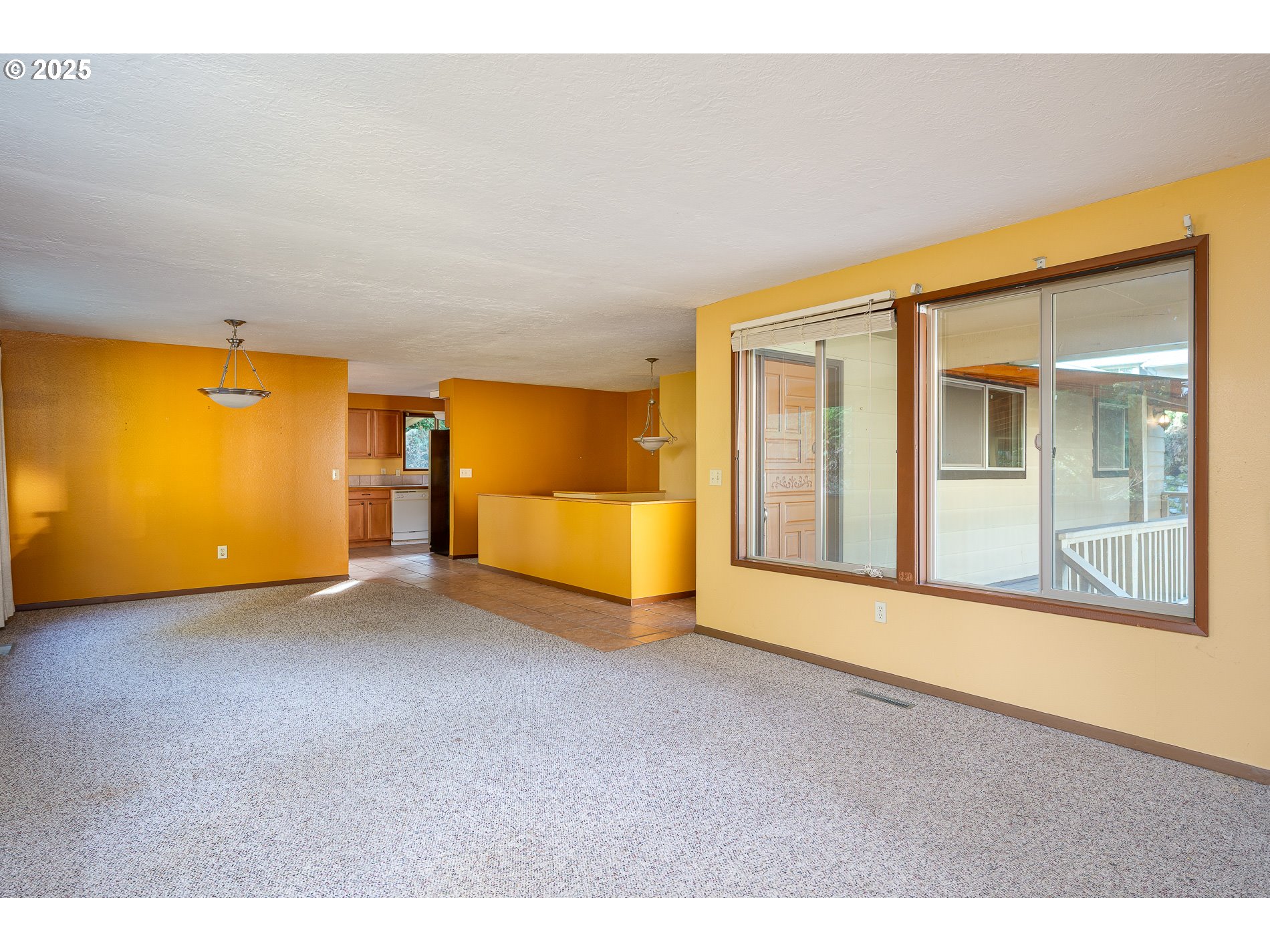 15251 NE CLACKAMAS ST