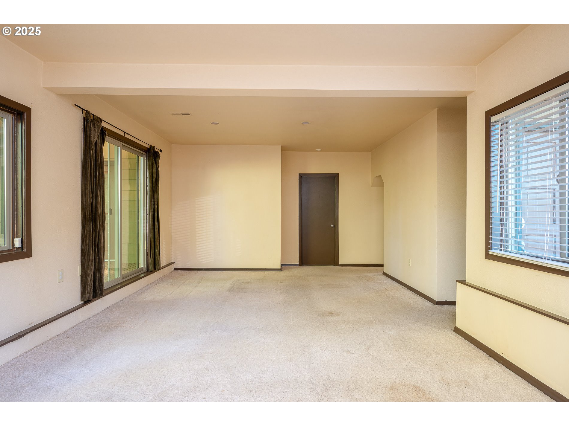 15251 NE CLACKAMAS ST