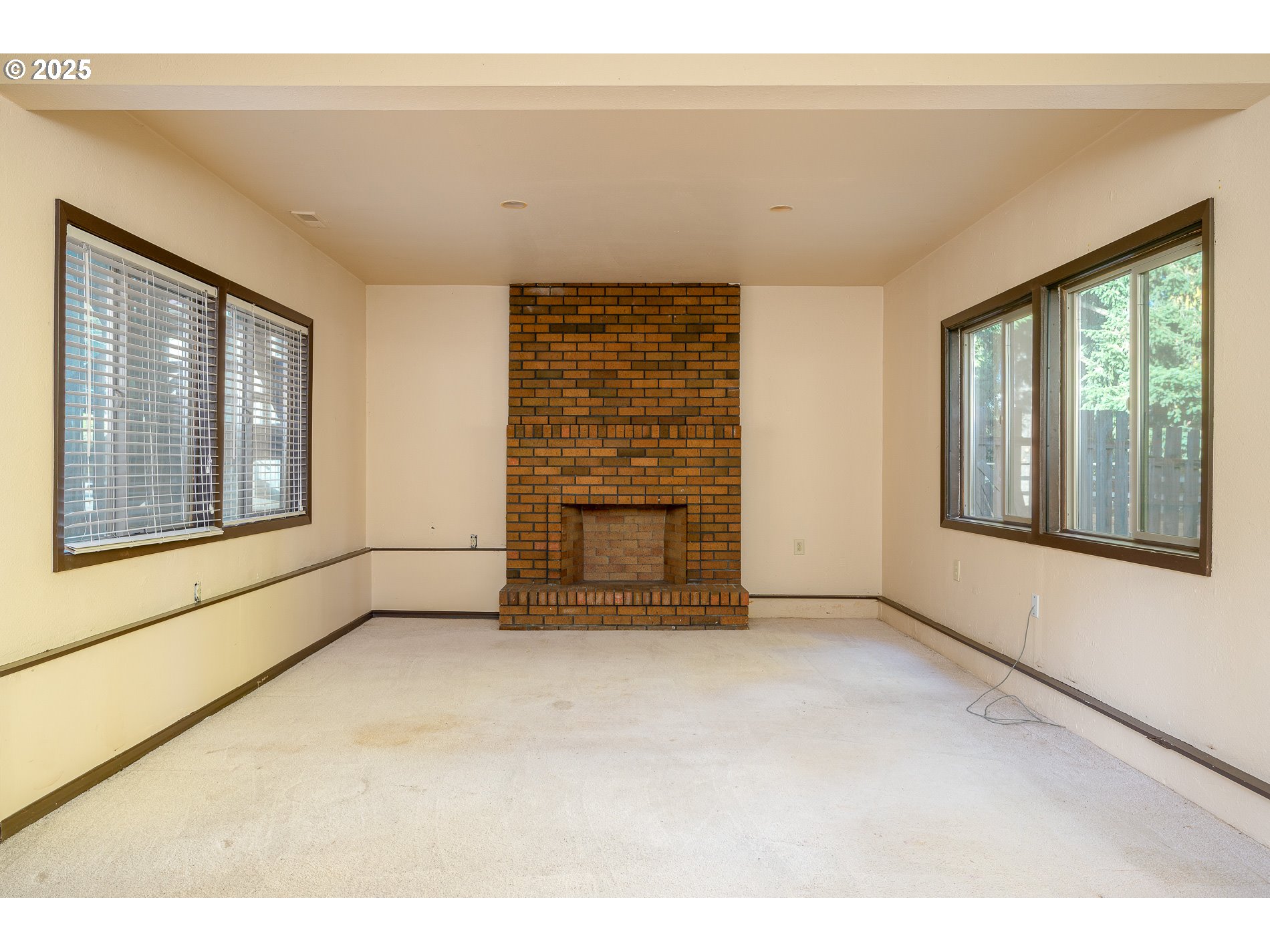 15251 NE CLACKAMAS ST