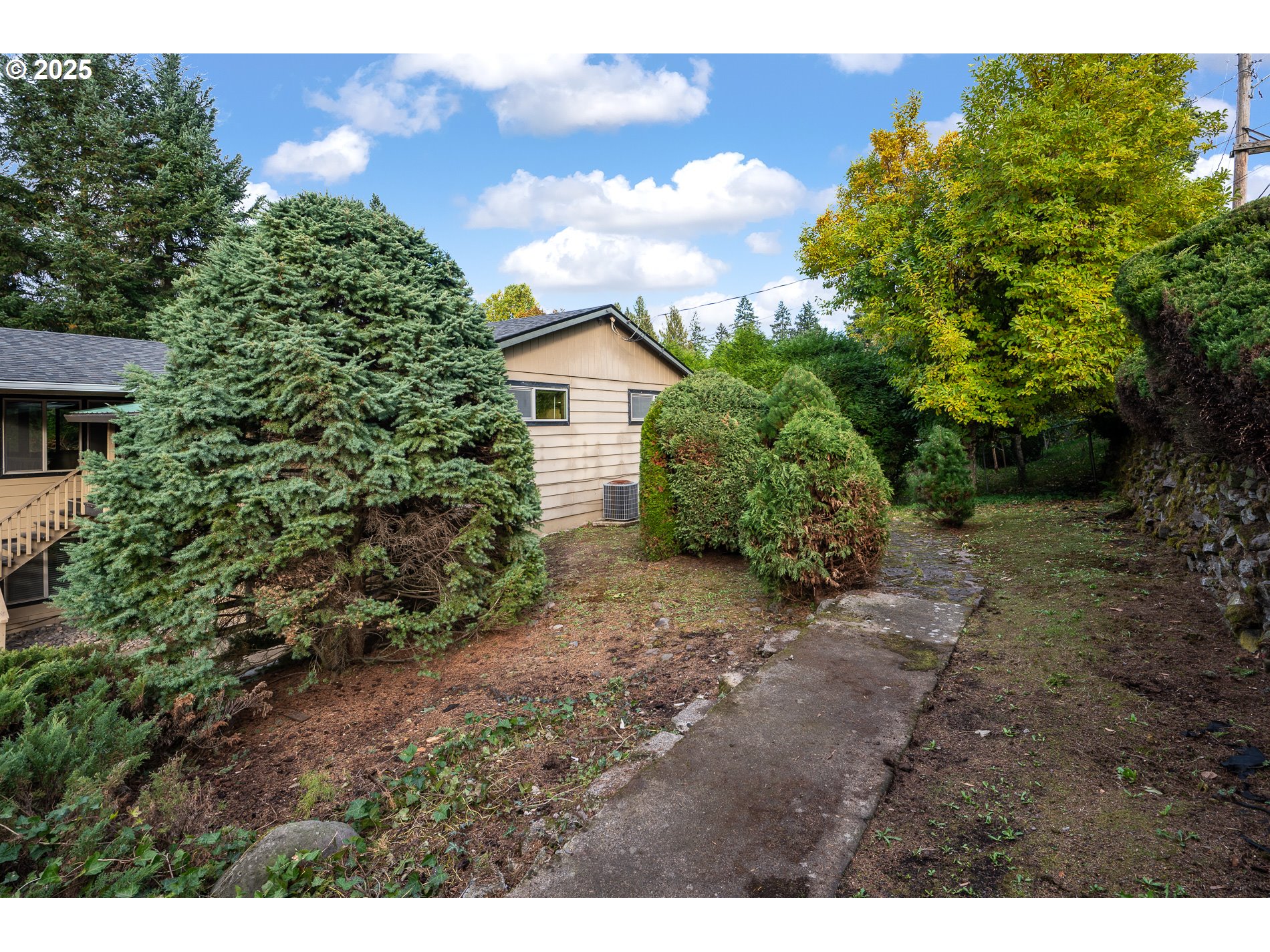 15251 NE CLACKAMAS ST