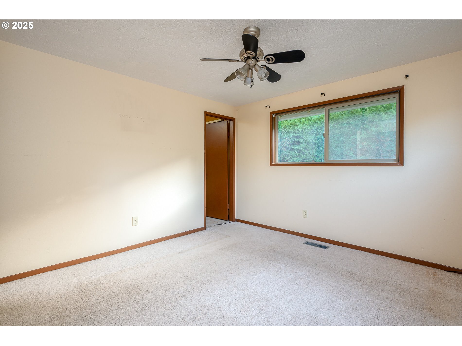 15251 NE CLACKAMAS ST