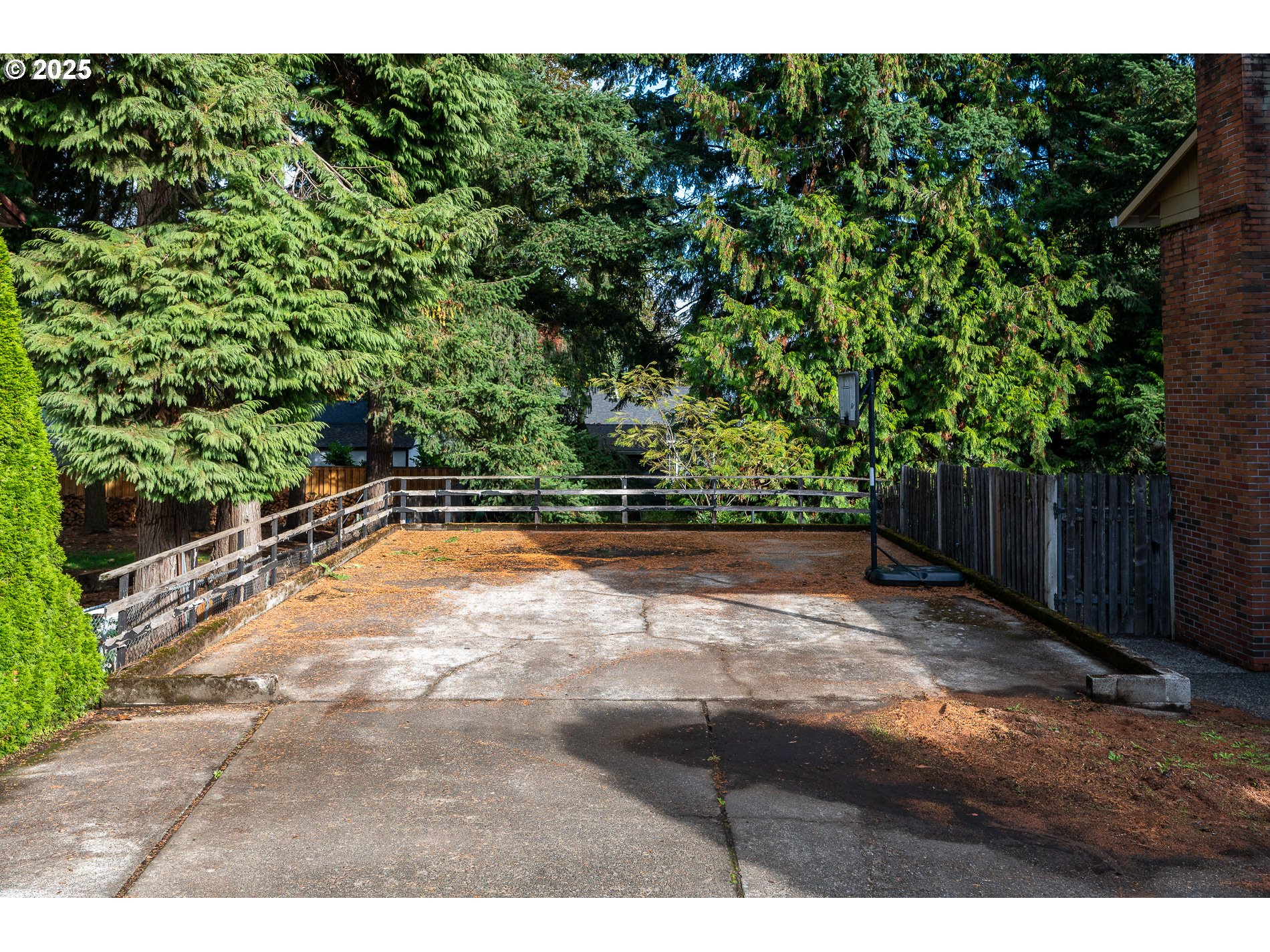 15251 NE CLACKAMAS ST