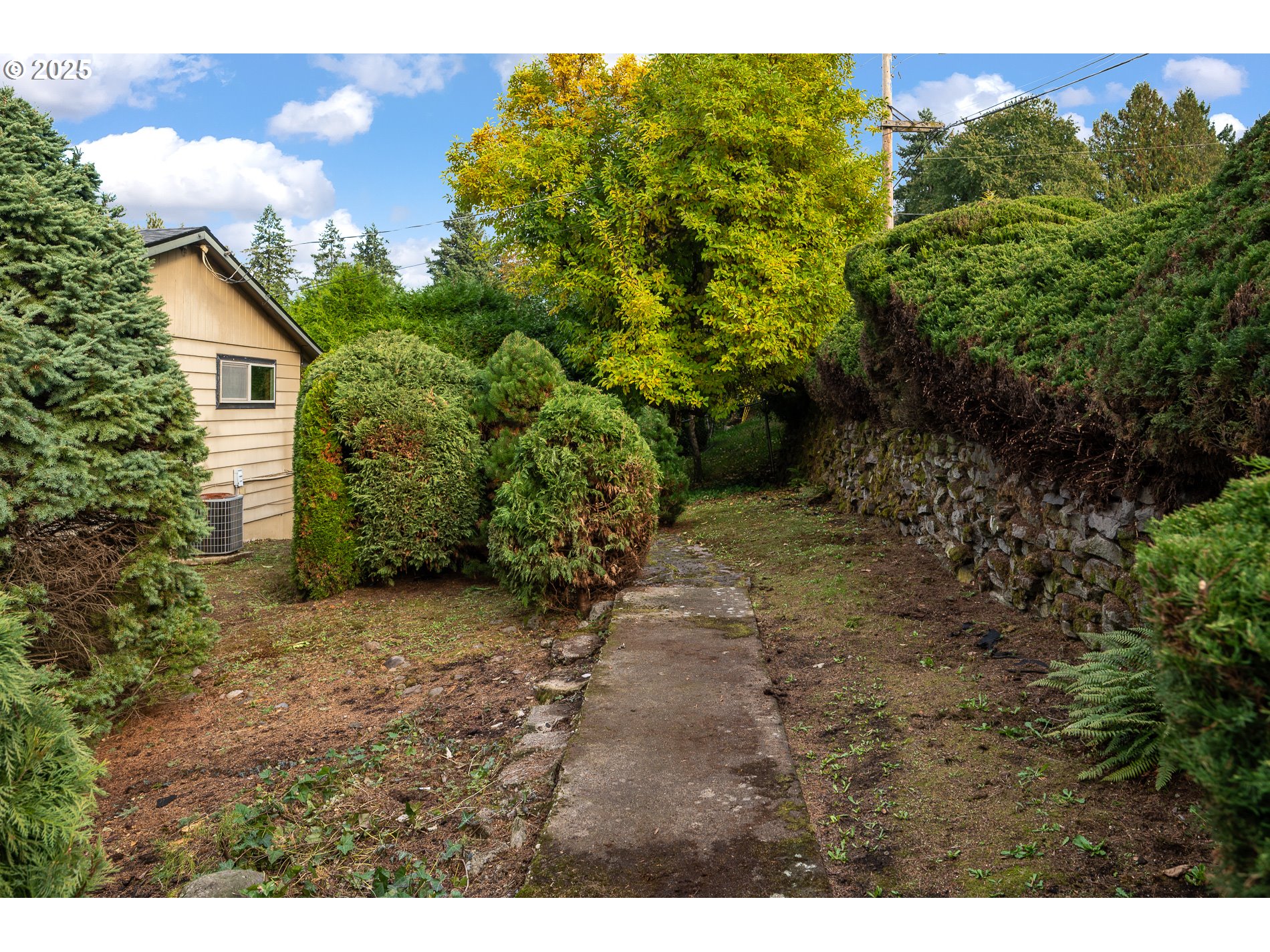 15251 NE CLACKAMAS ST