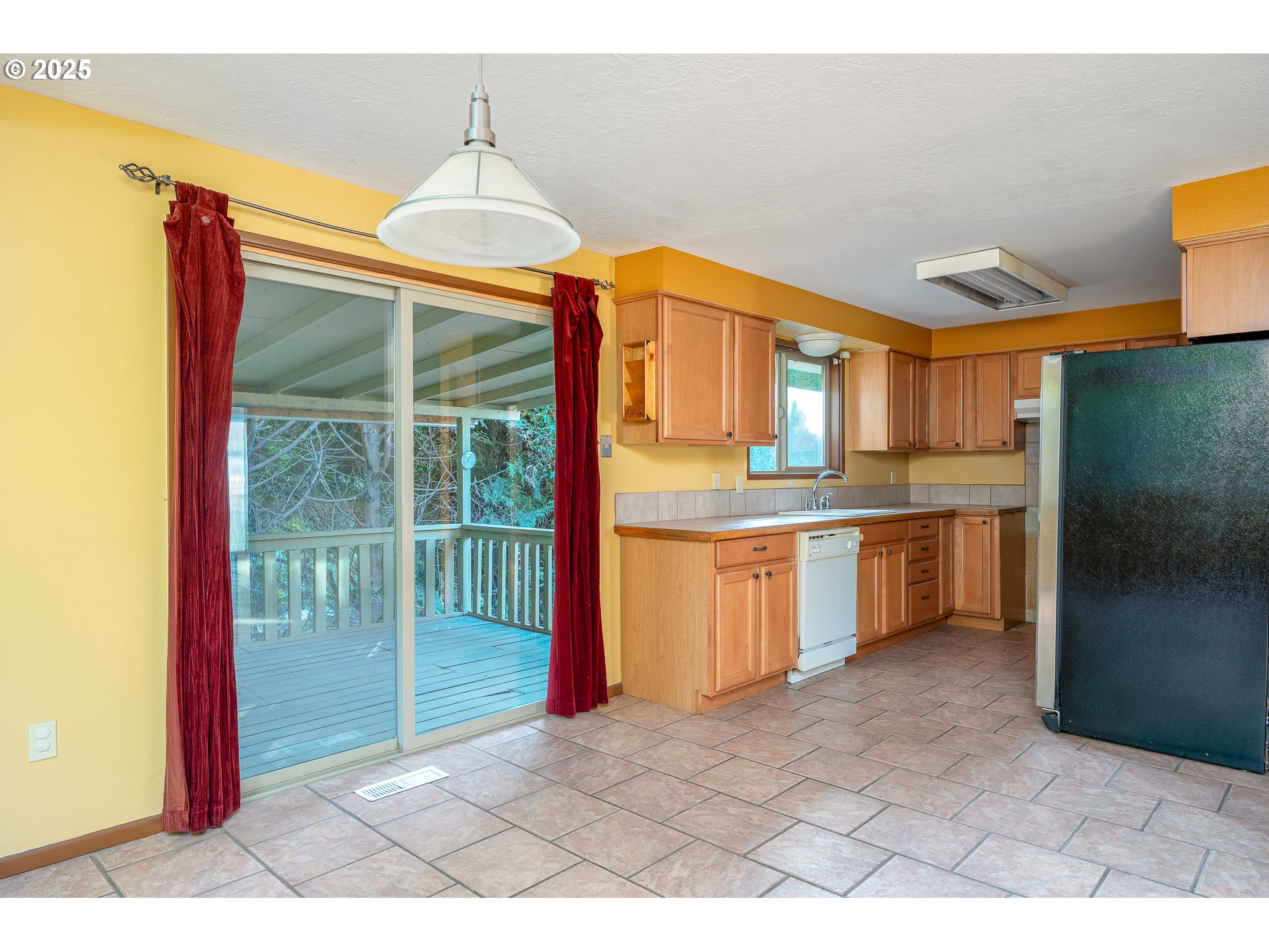 15251 NE CLACKAMAS ST