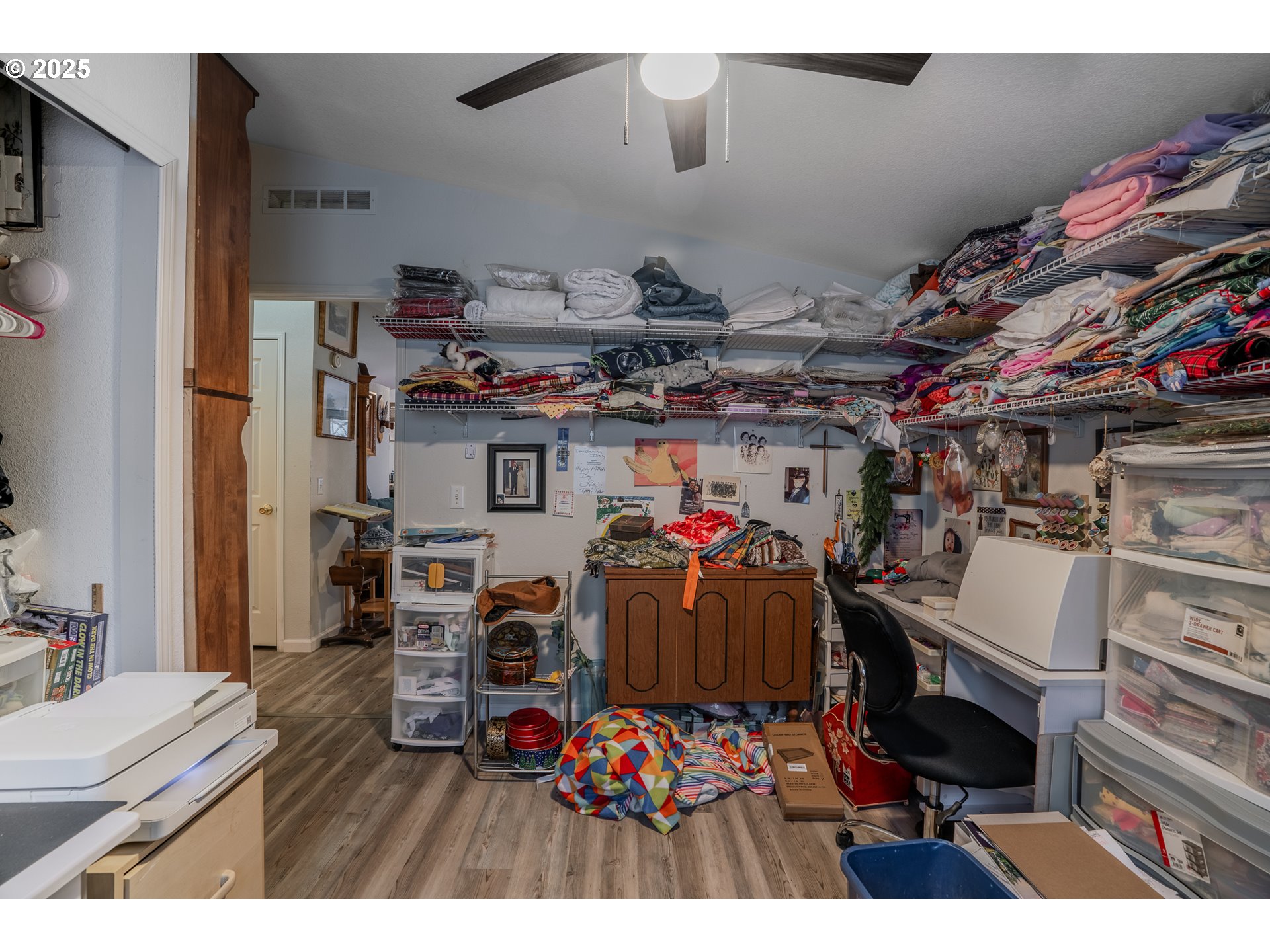 1692 SE CEDAR CREEK PL